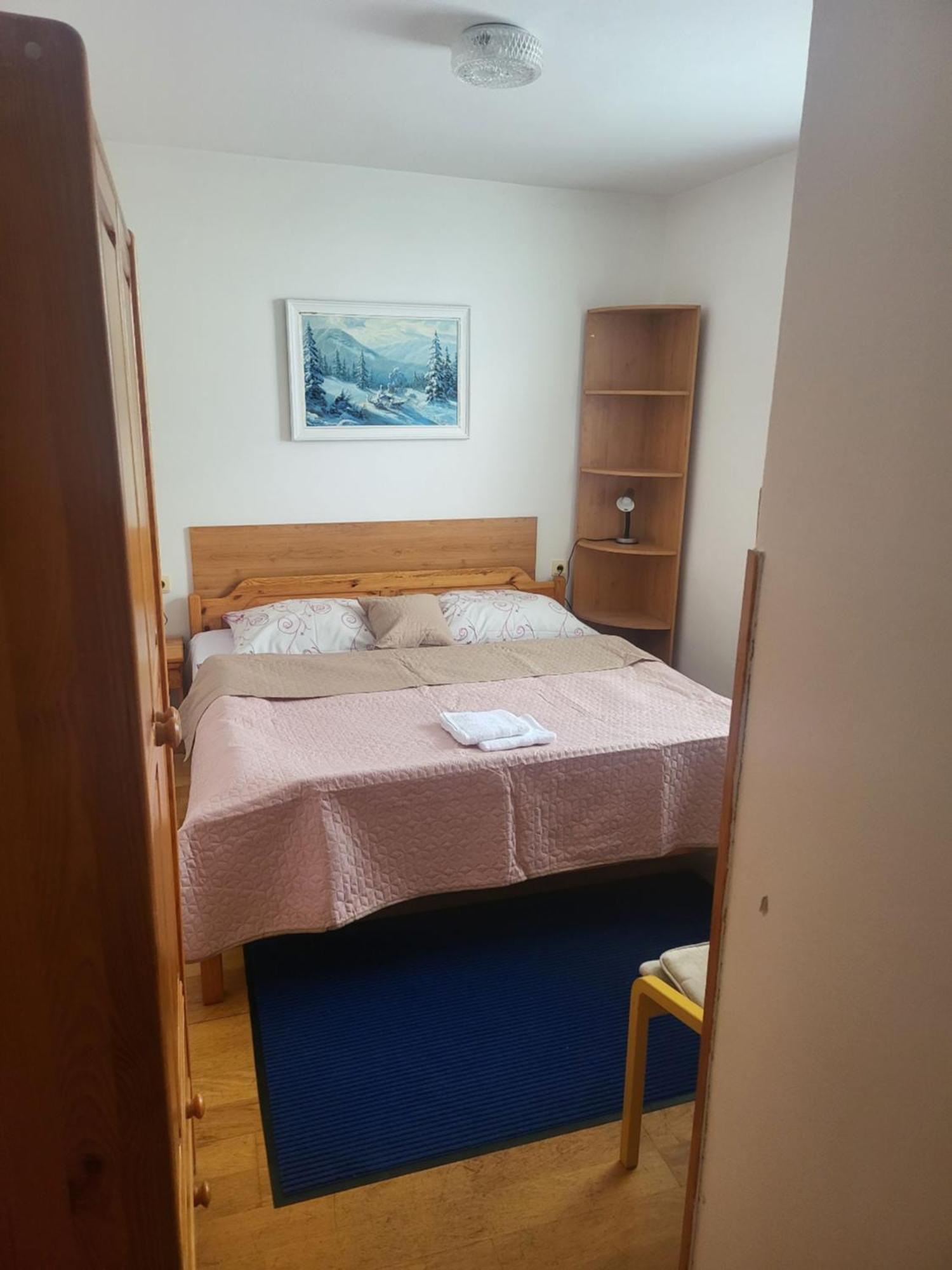 Double or Twin Room photo 3