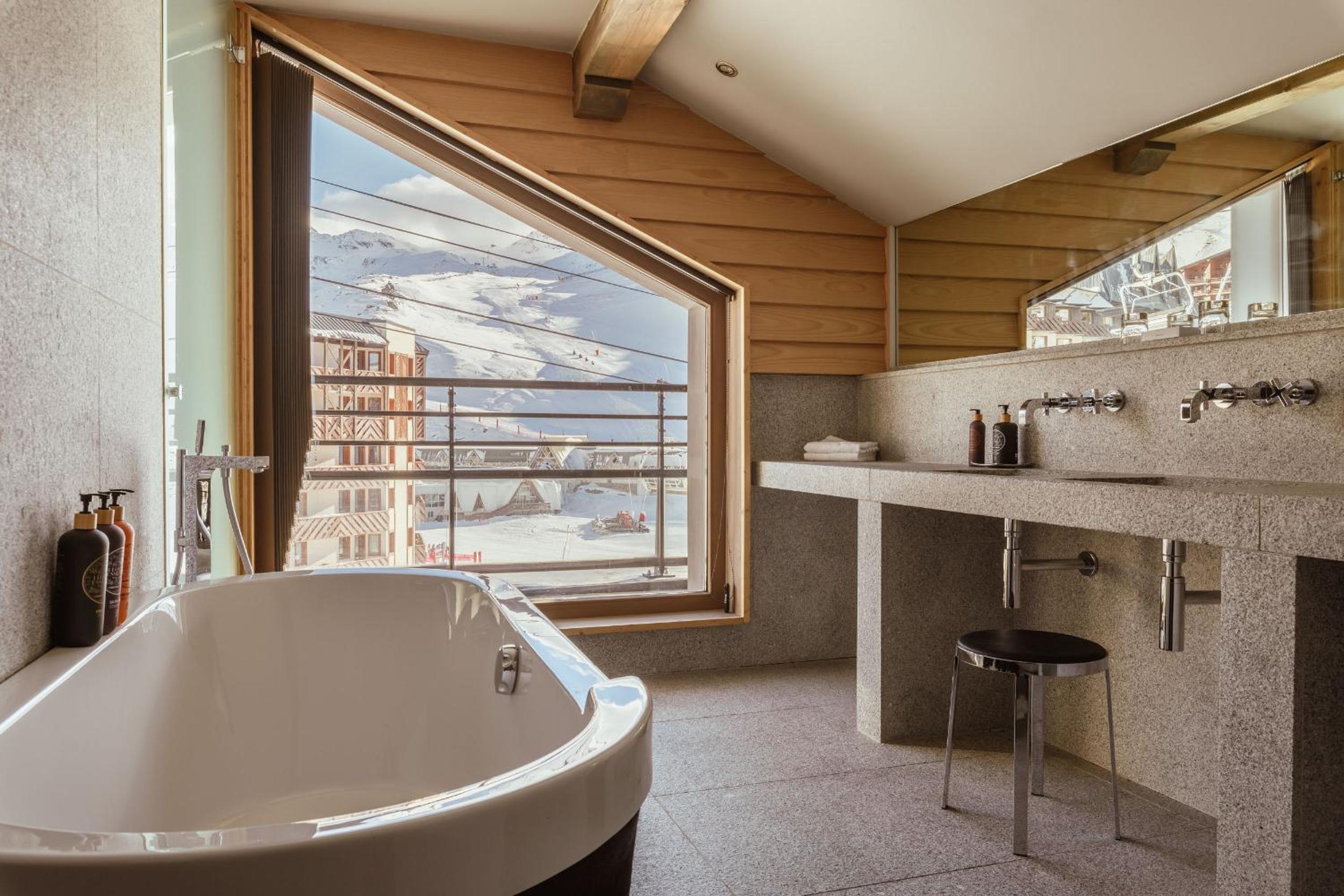 Suite photo