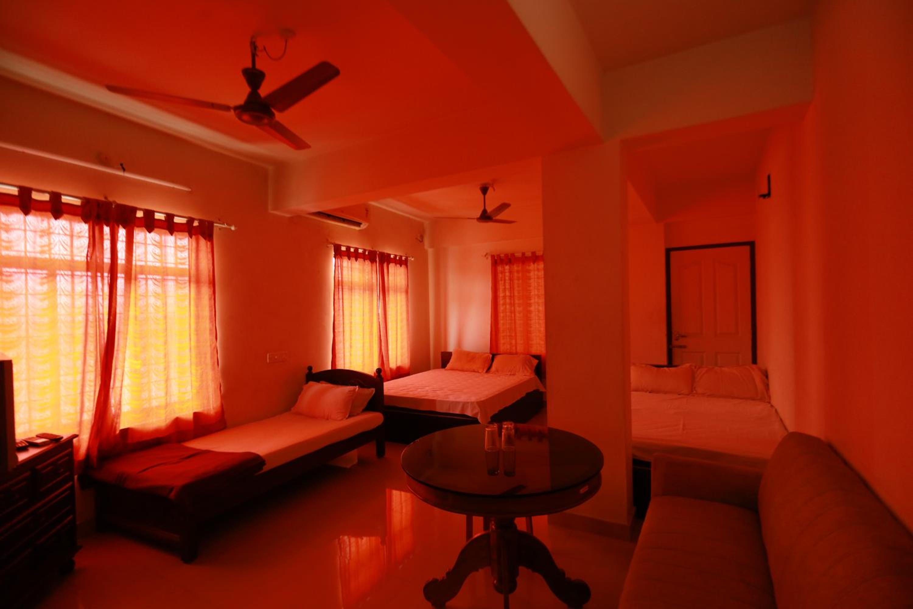 Deluxe Double Room photo 3