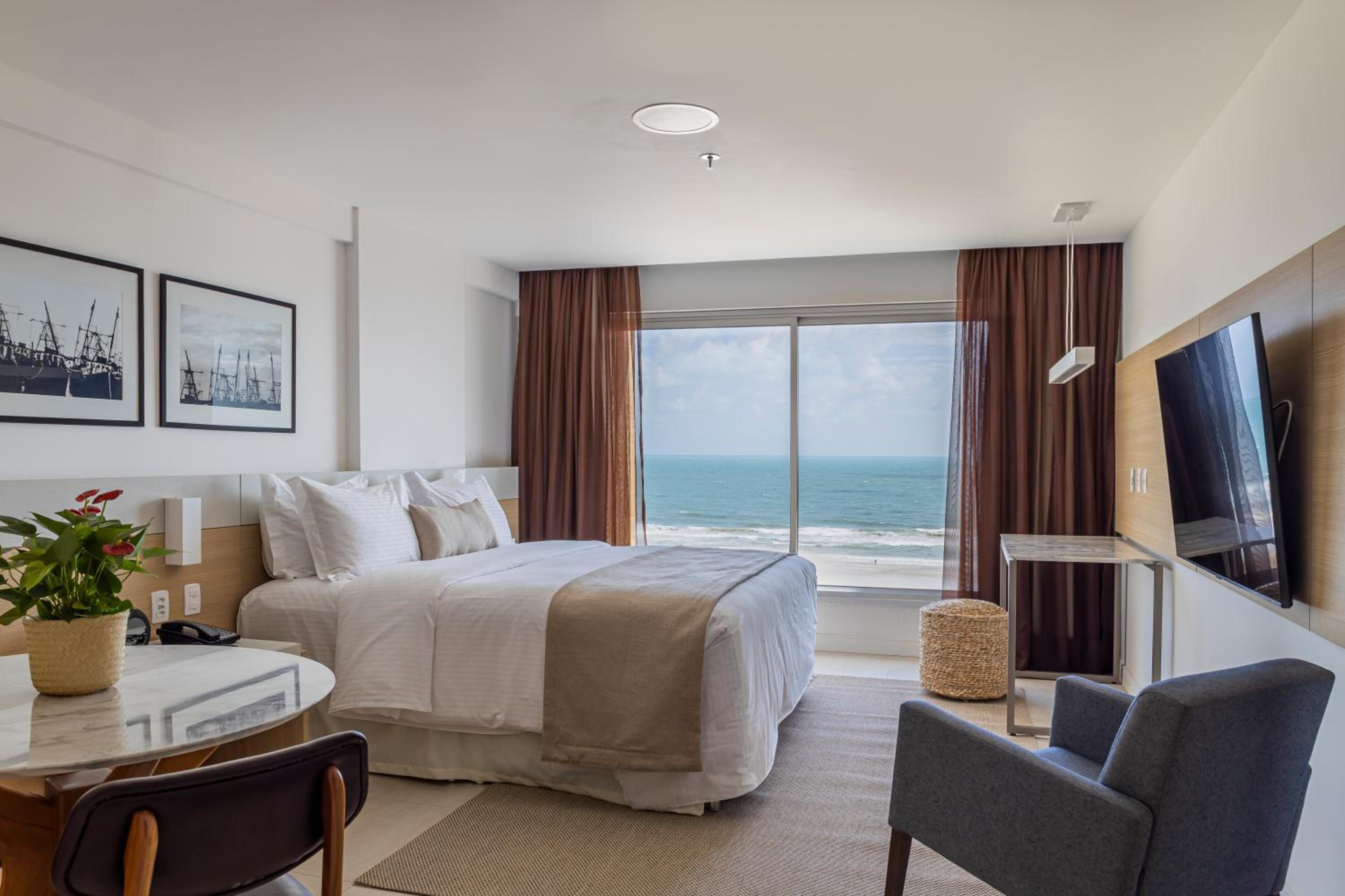 Superior Plus Room with Sea View
