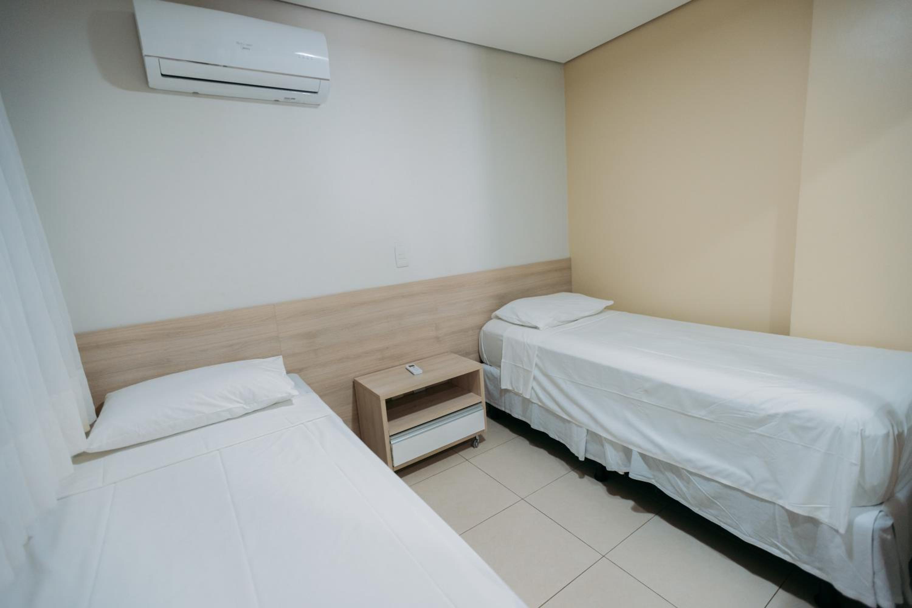 Two-Bedroom Suite (3 Adults) photo 1
