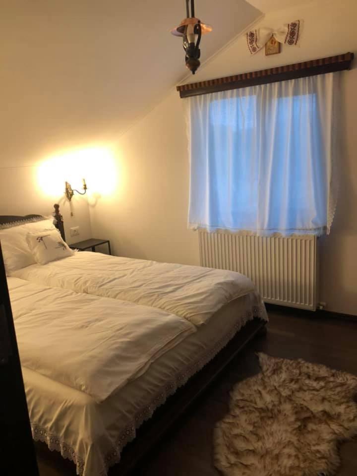 Villa photo 1