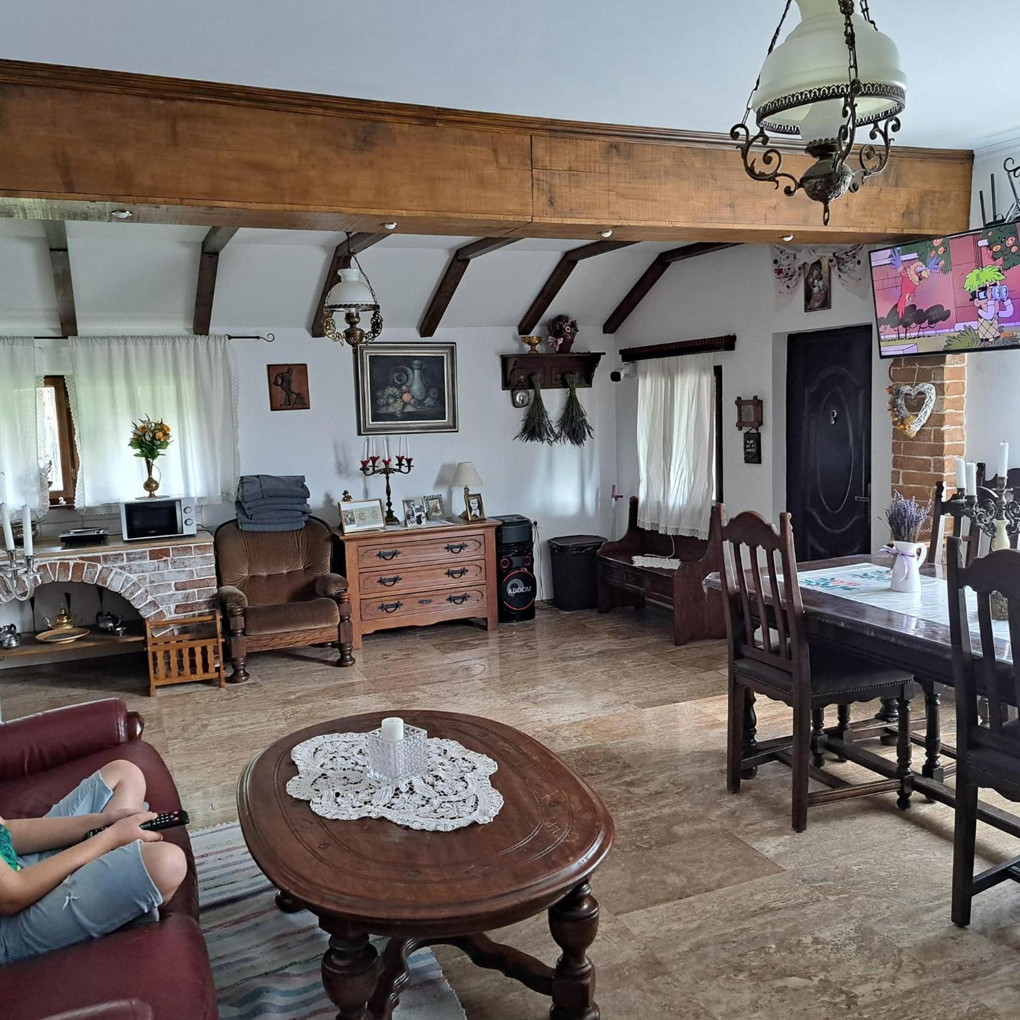 Villa photo 3