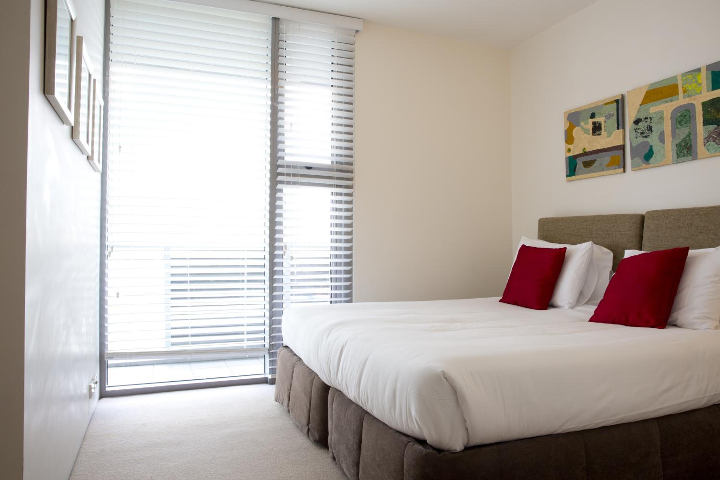 Two-Bedroom Apartment with City View