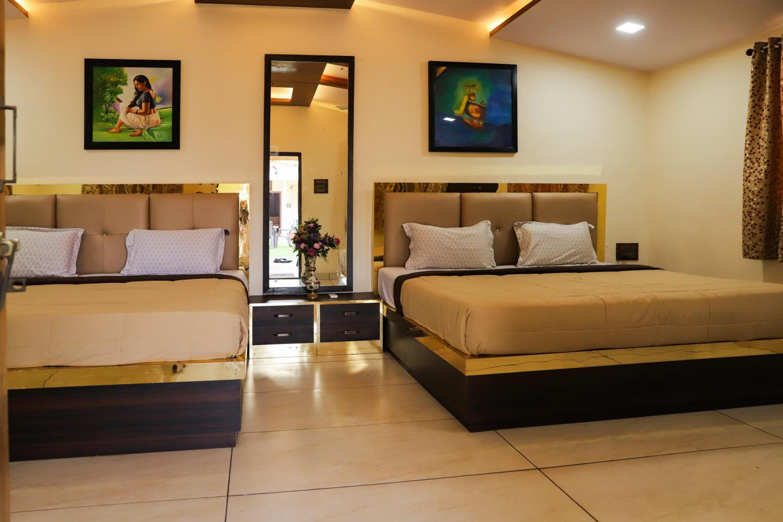 Quadruple Room photo 2