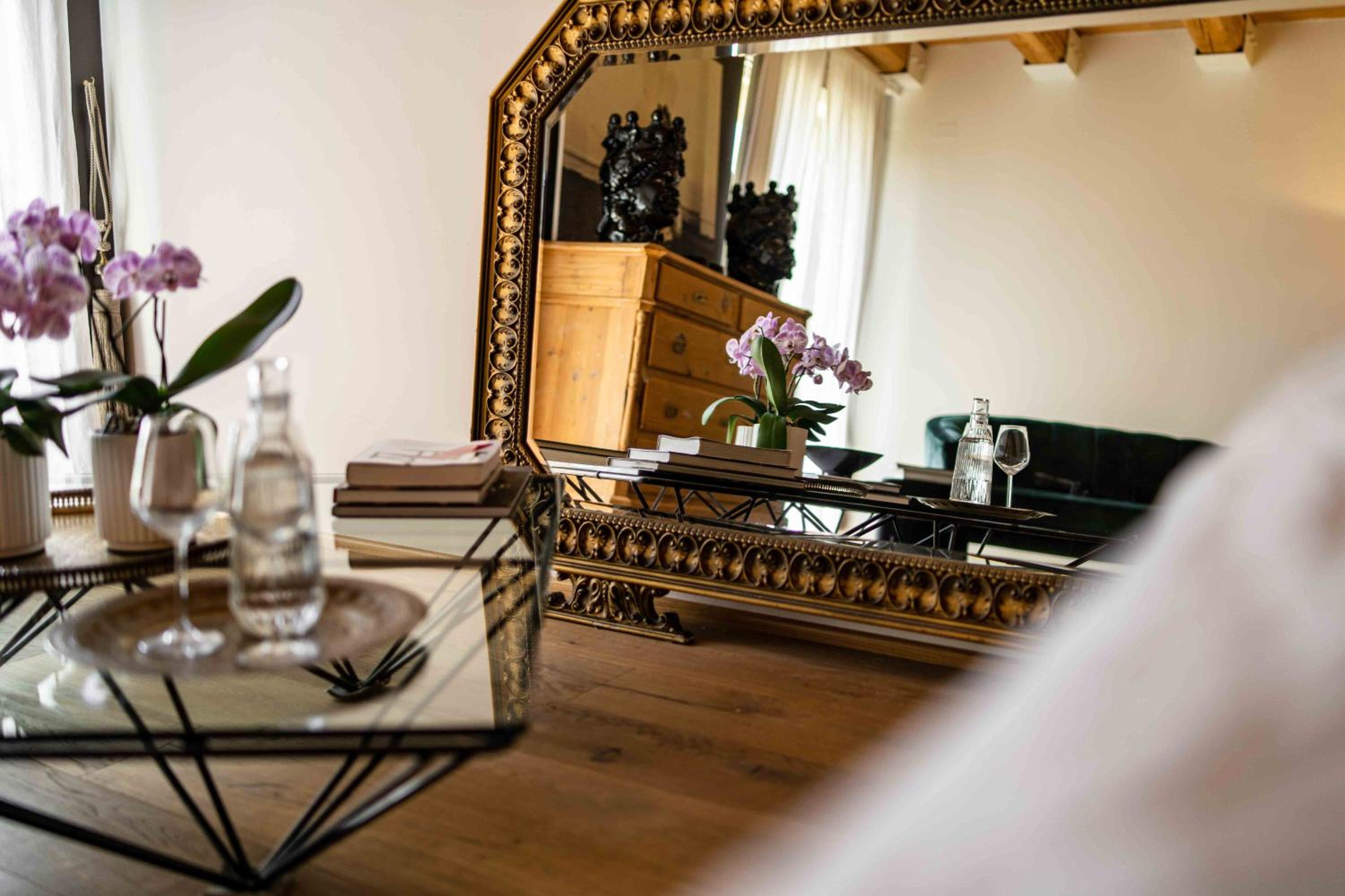 Deluxe King Room photo 2