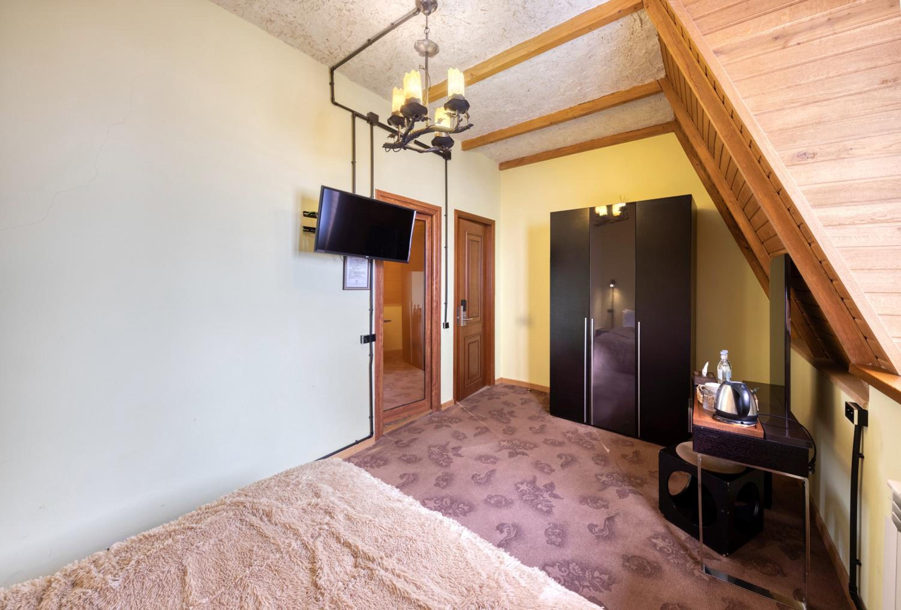 Double or Twin Room photo 2