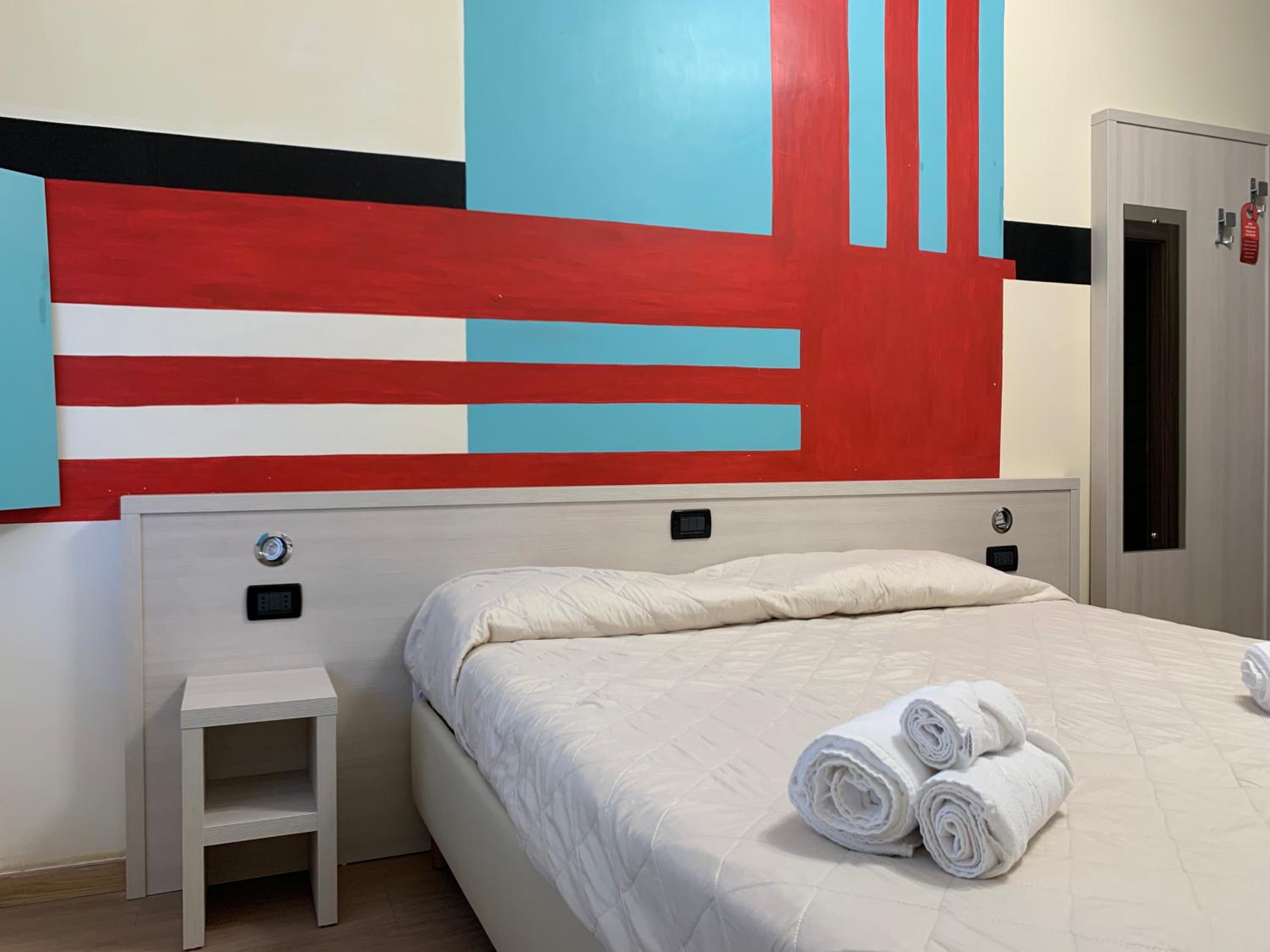 Double or Twin Room - Photo 7