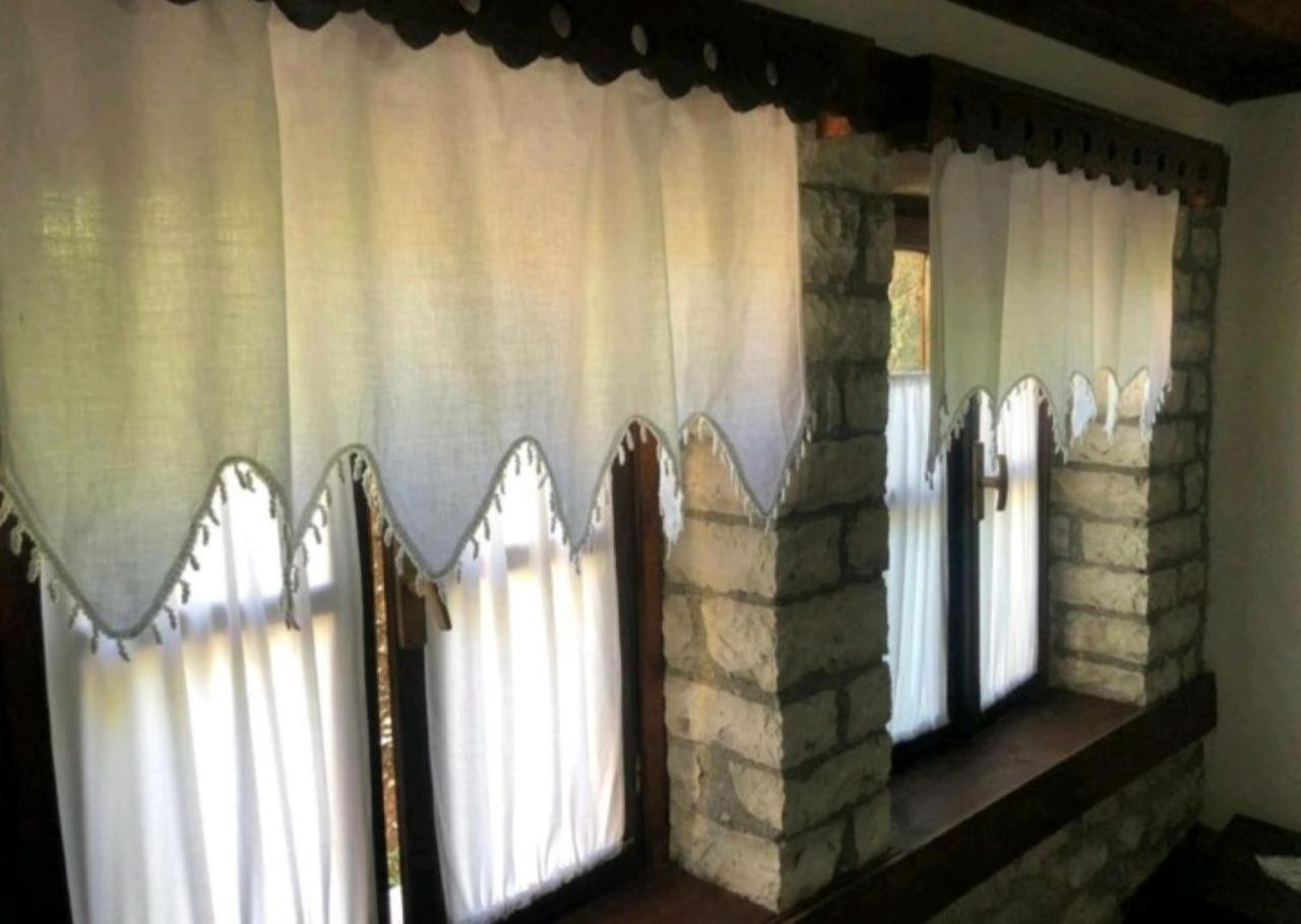 Twin Room with Private Bathroom photo 2
