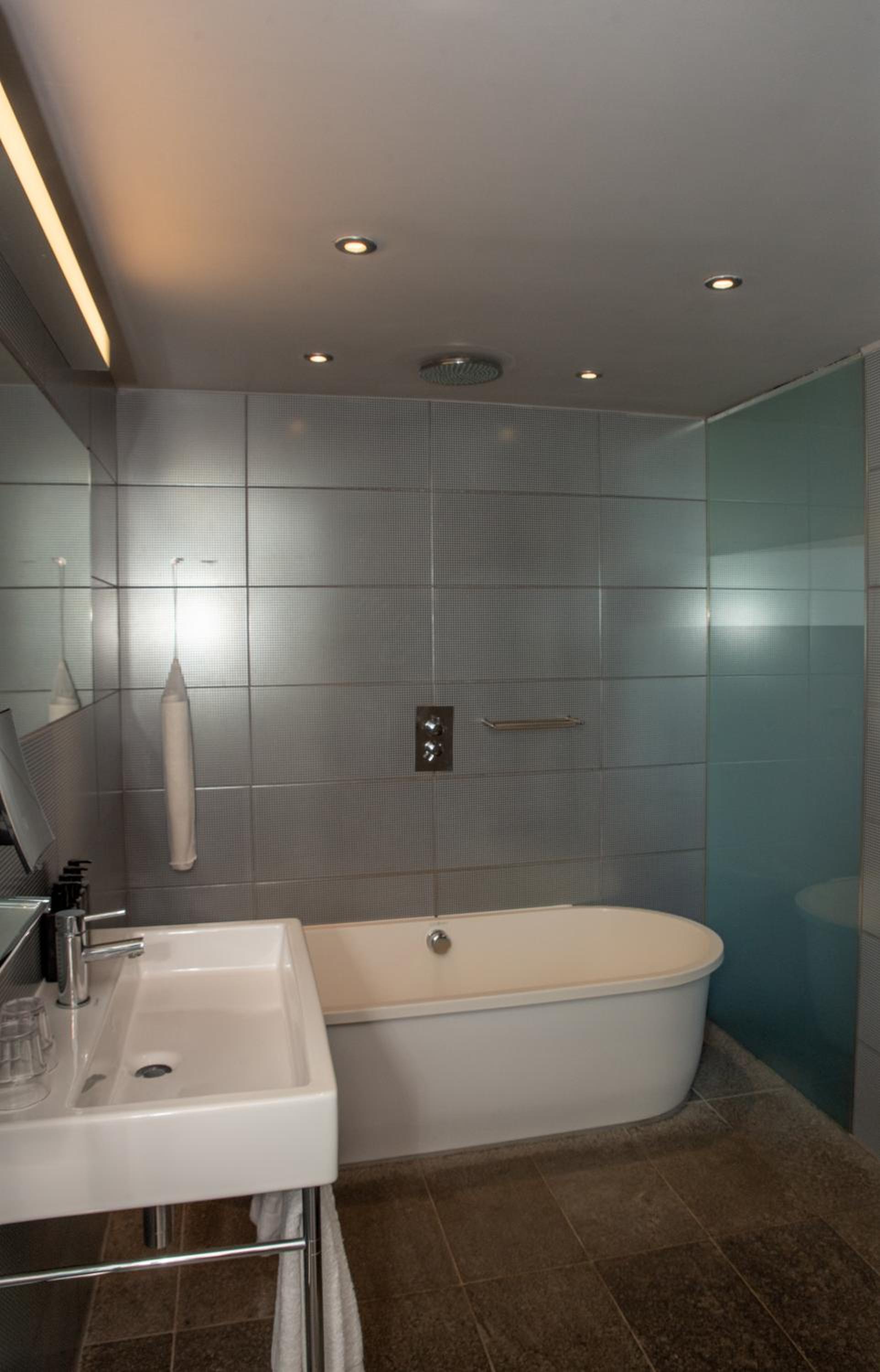 Junior Suite with Balcony photo 3