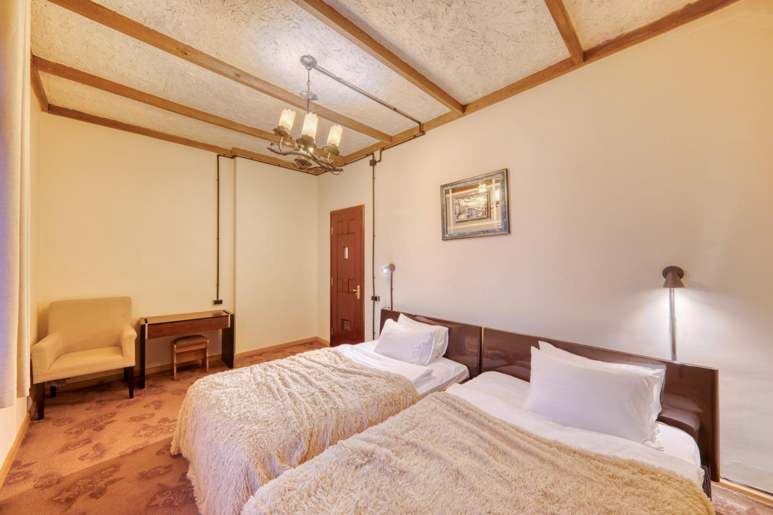 Family Suite photo 2