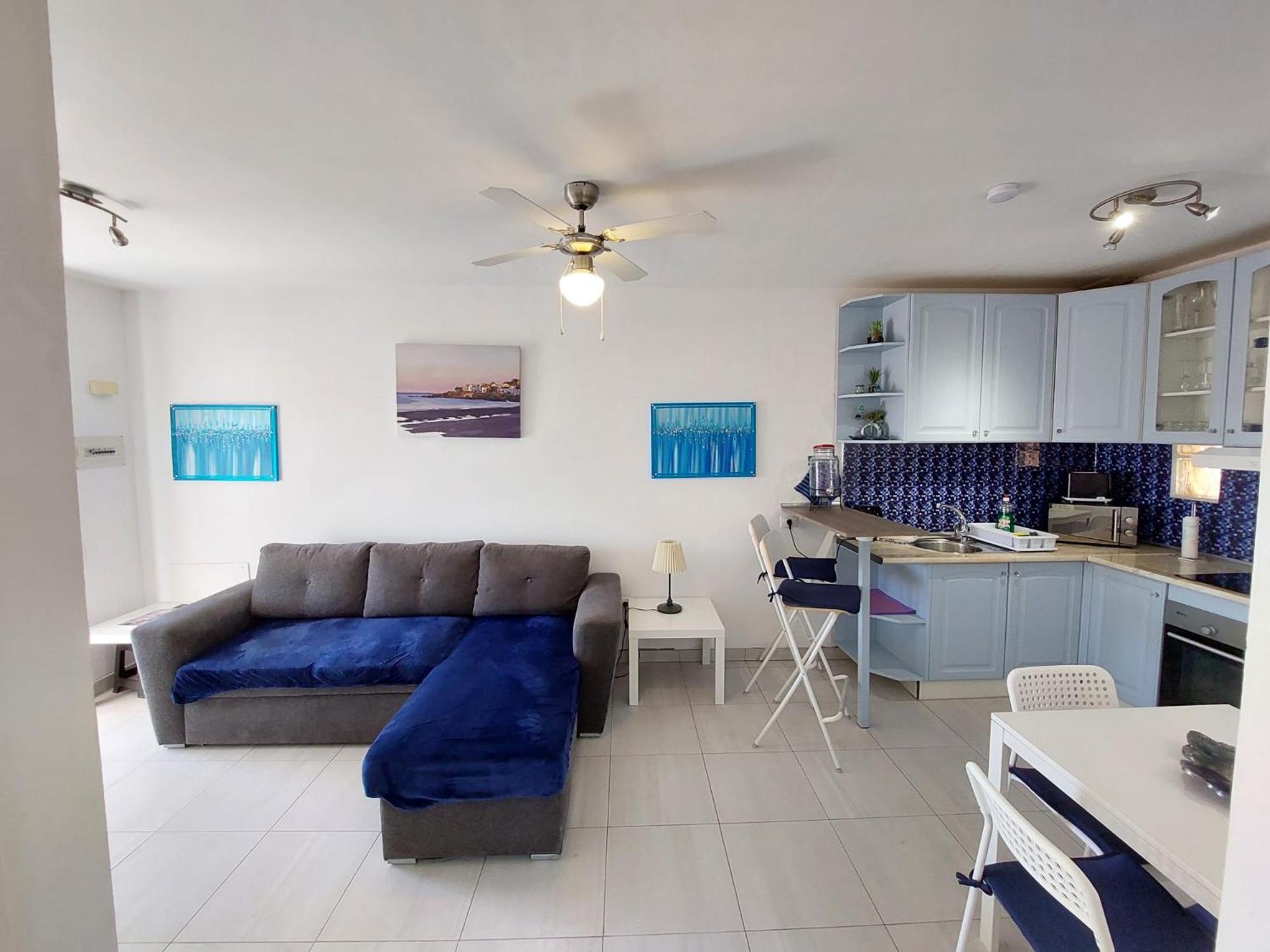 Two-Bedroom House photo 3