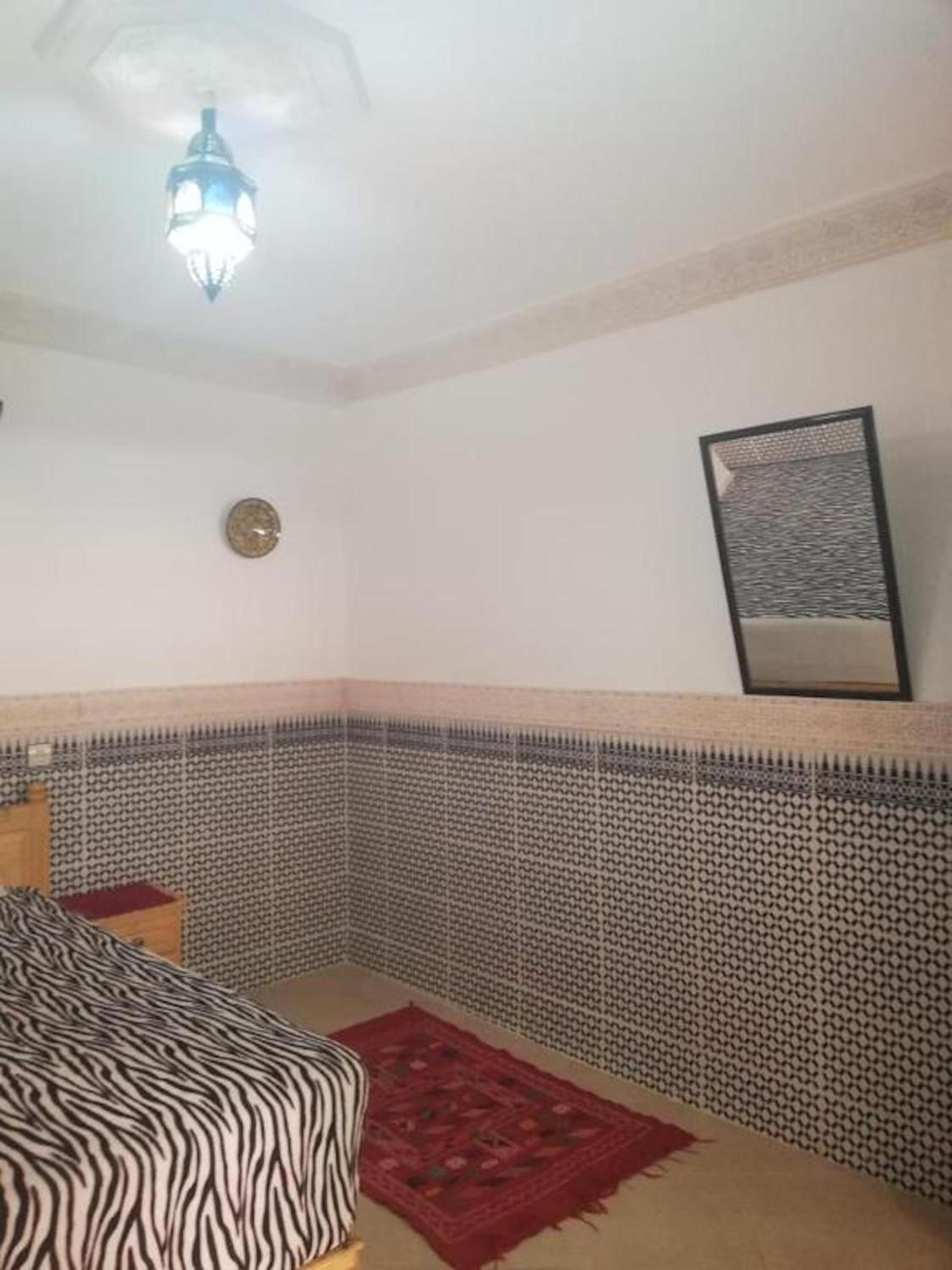 Standard Double Room - Photo 7