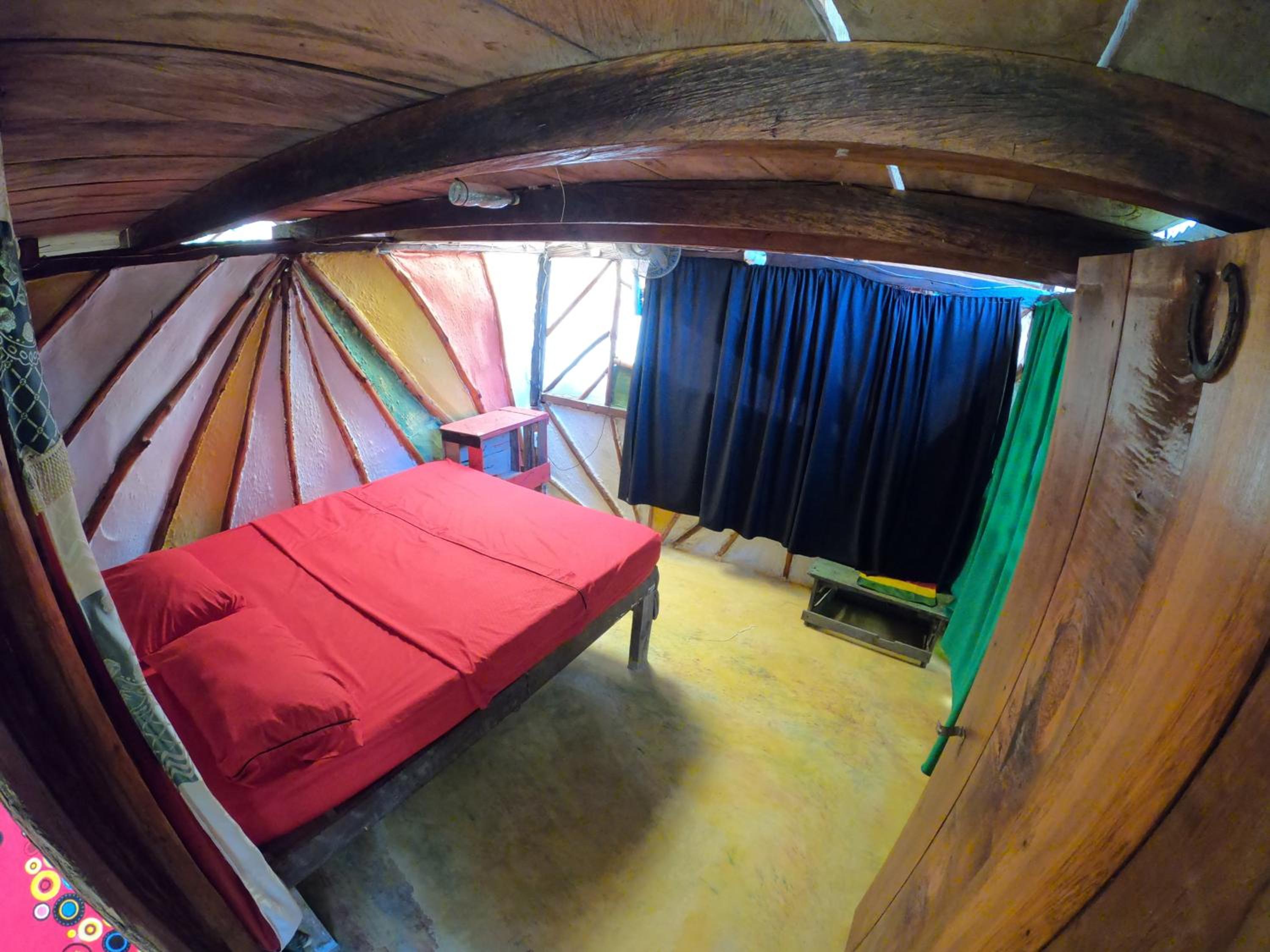 Economy Double Room photo 1