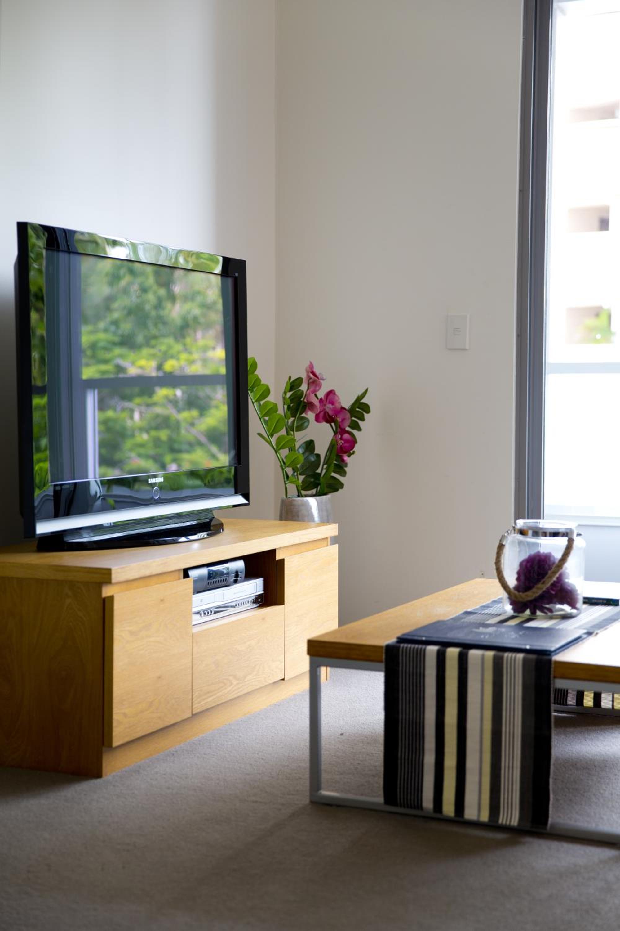 One-Bedroom Apartment with Garden View - Photo 26