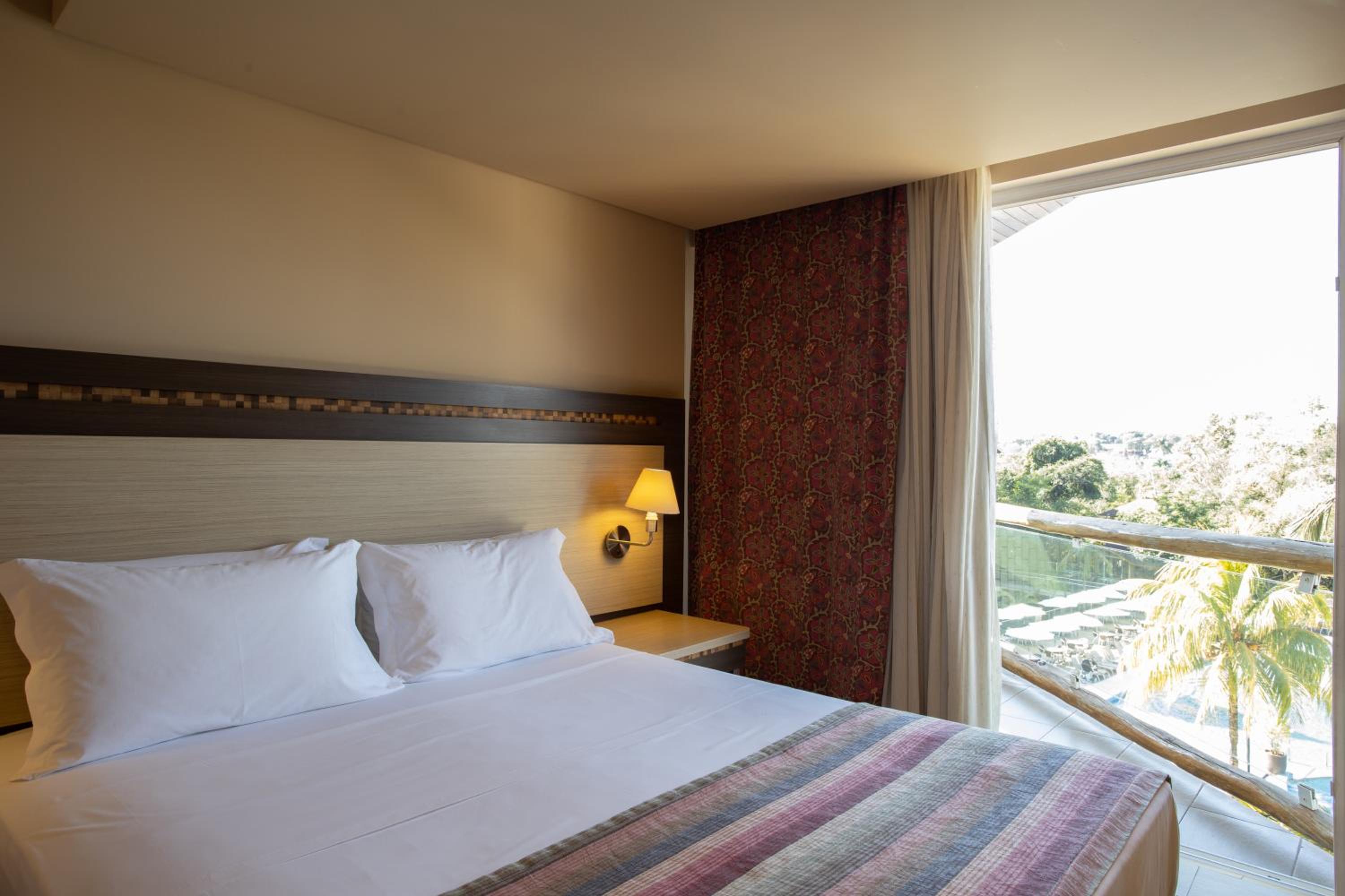 Deluxe Room - Photo 1