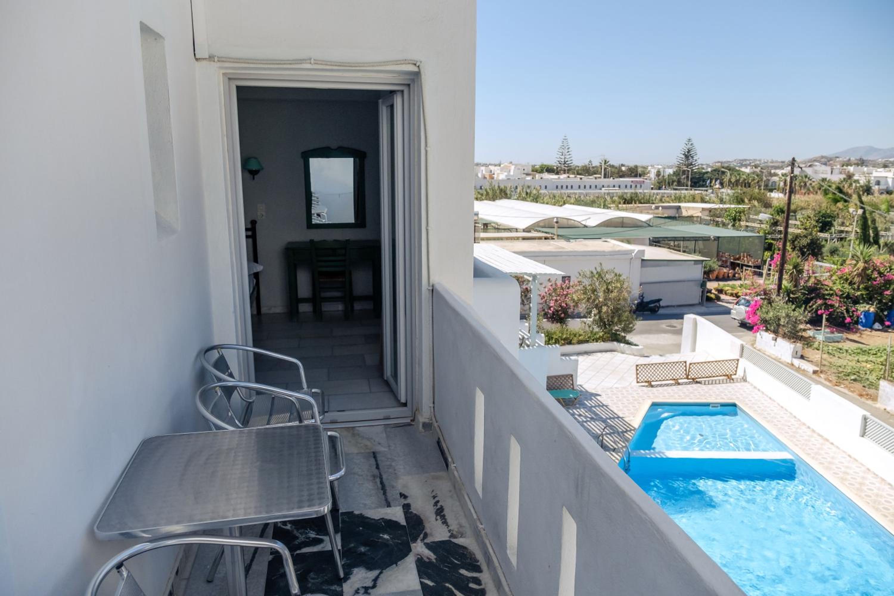 Apartment - Photo 9