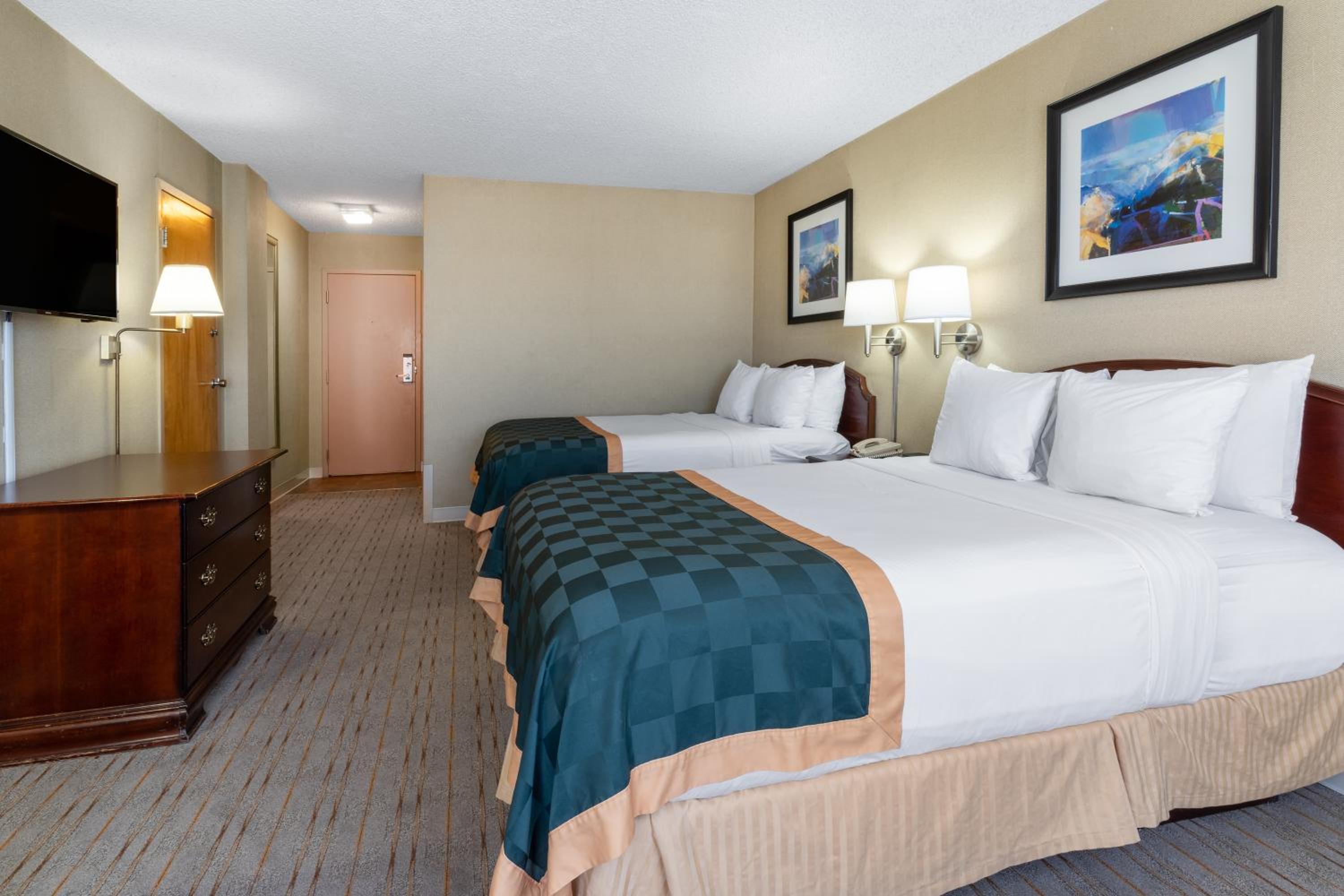 Double Room with Two Double Beds - Non-Smoking photo 1