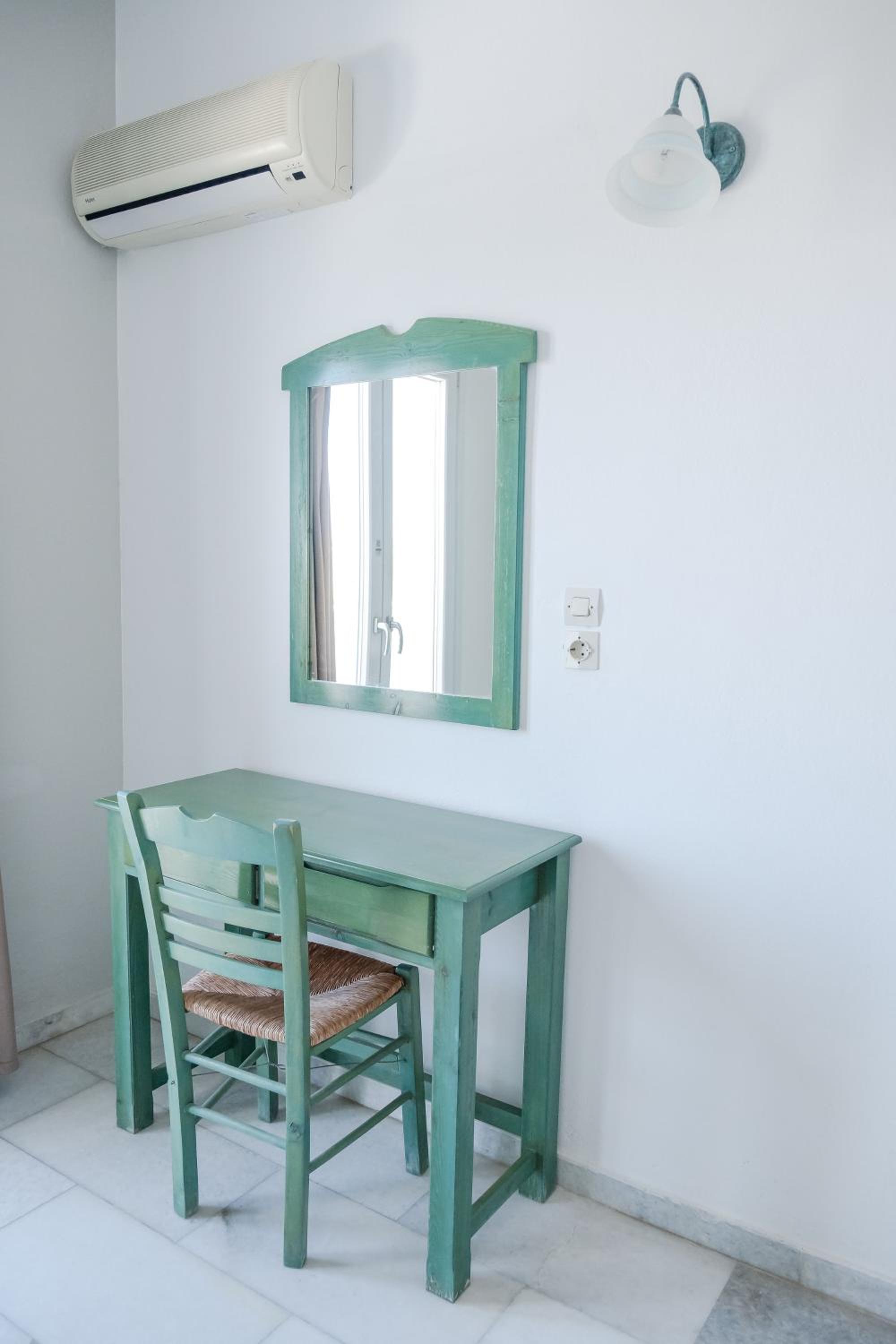 Apartment - Photo 3