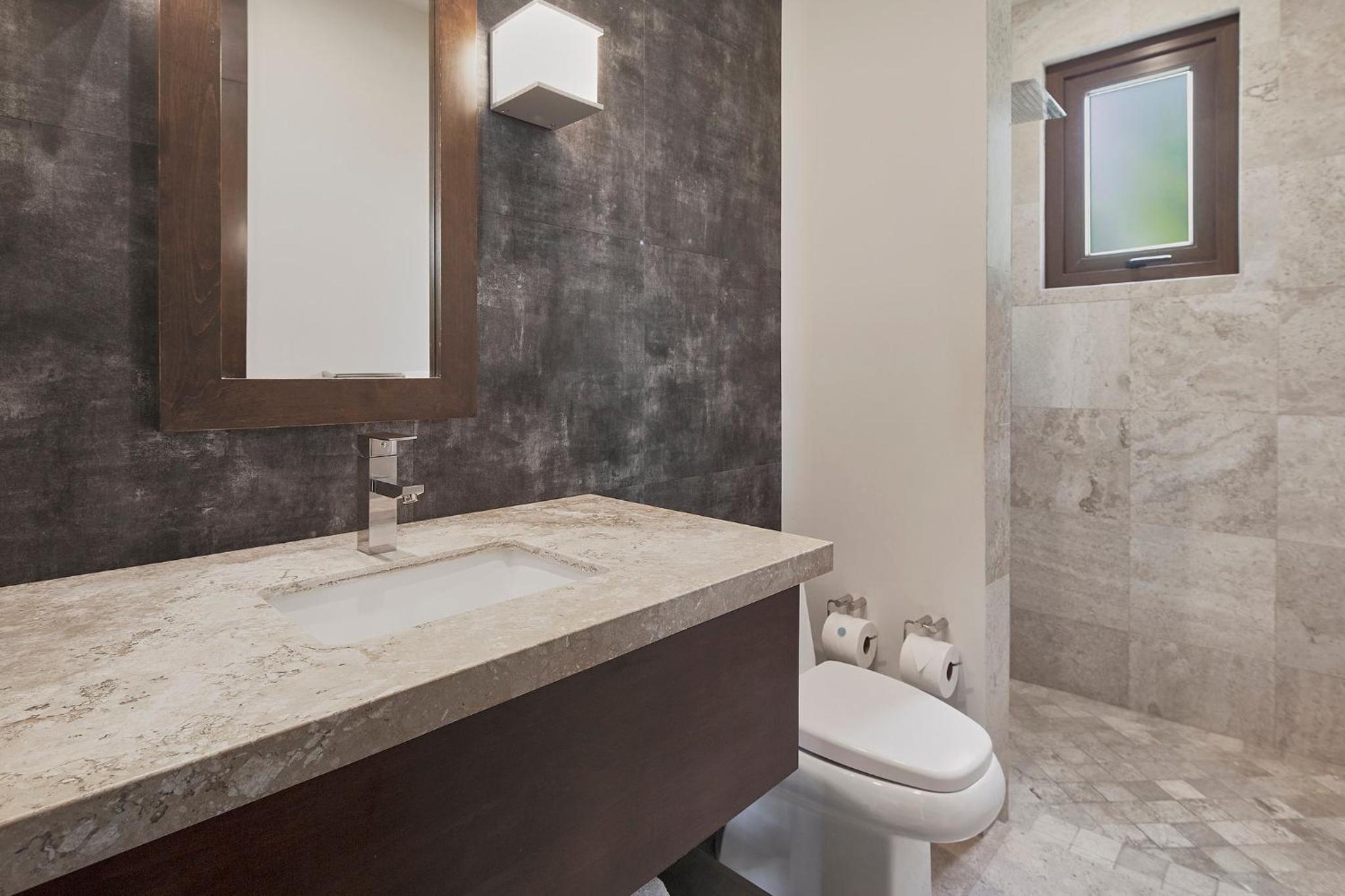 One Bedroom Premier Residence thumbnail 6