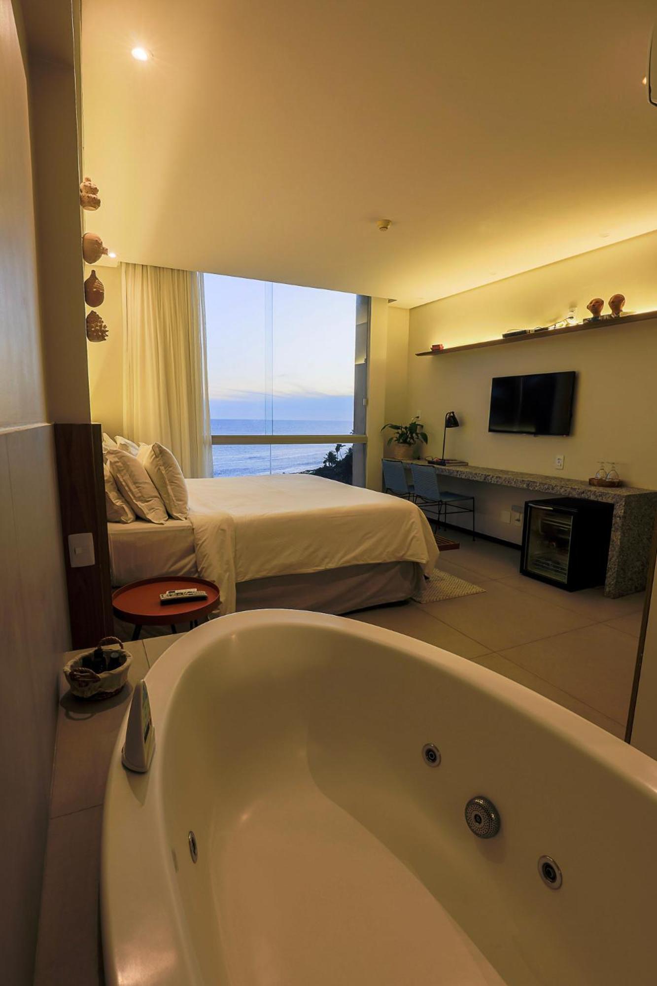 Superior Apartment thumbnail 5