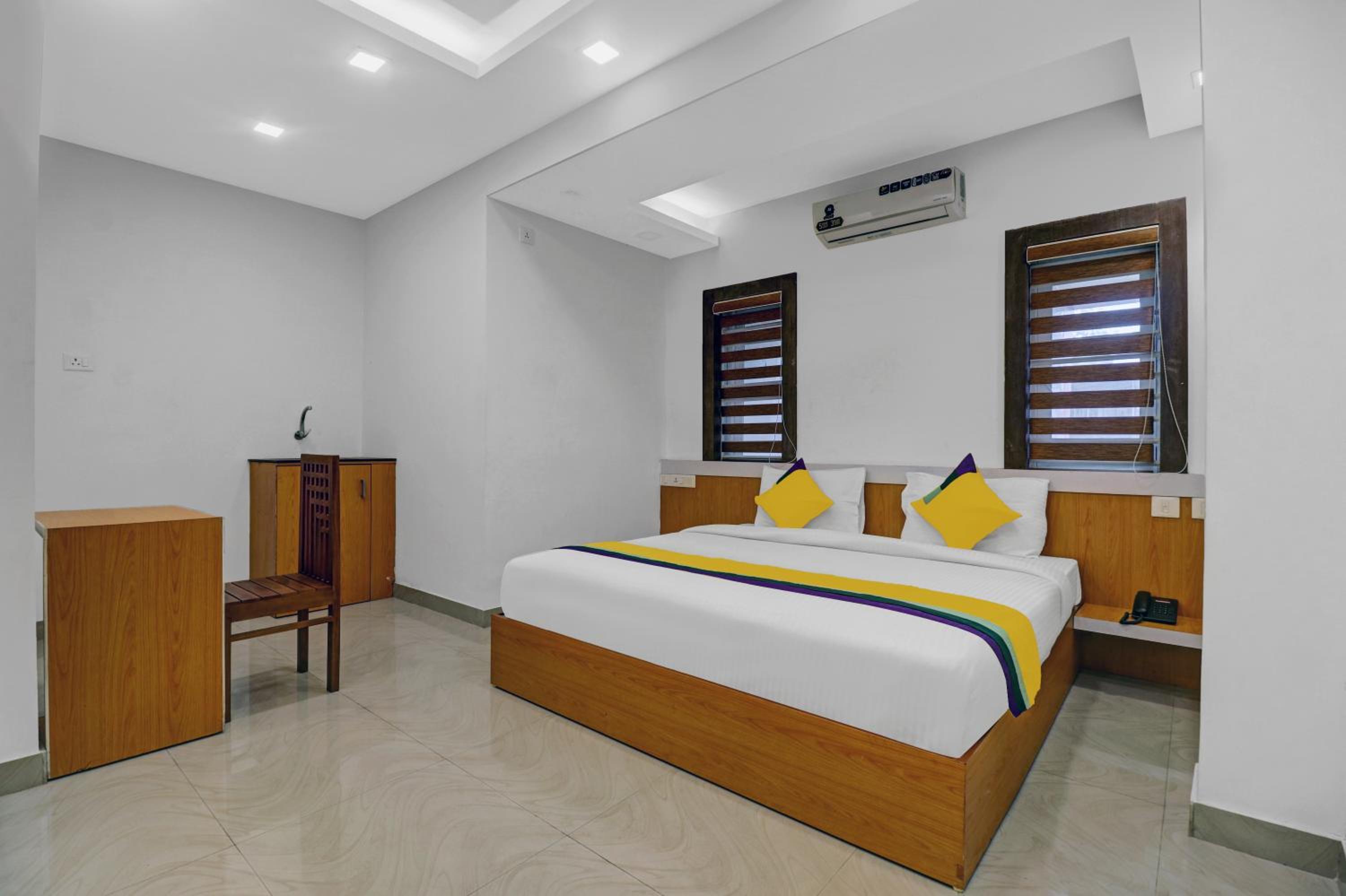 Deluxe Double Room photo 3