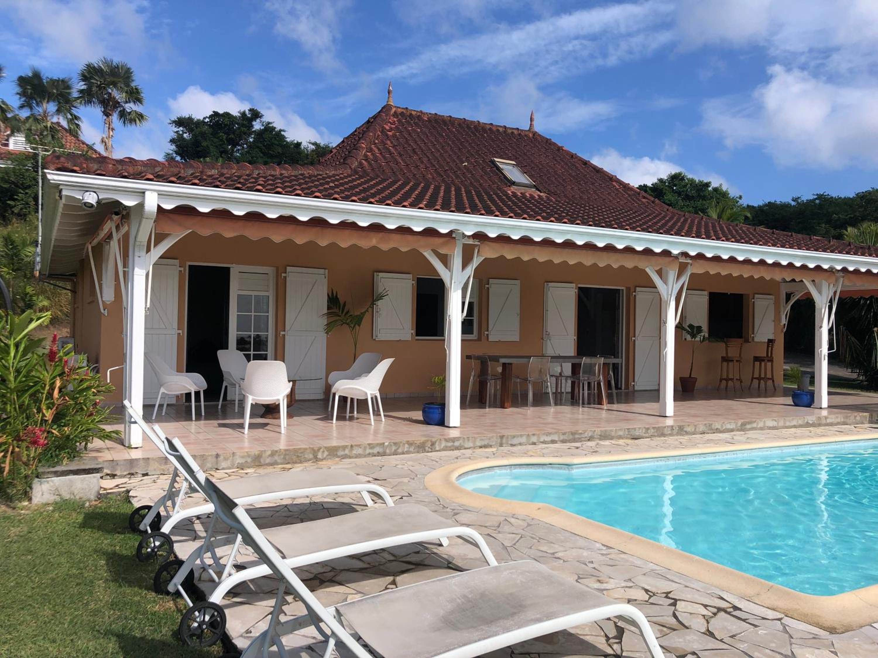 Villa photo 1