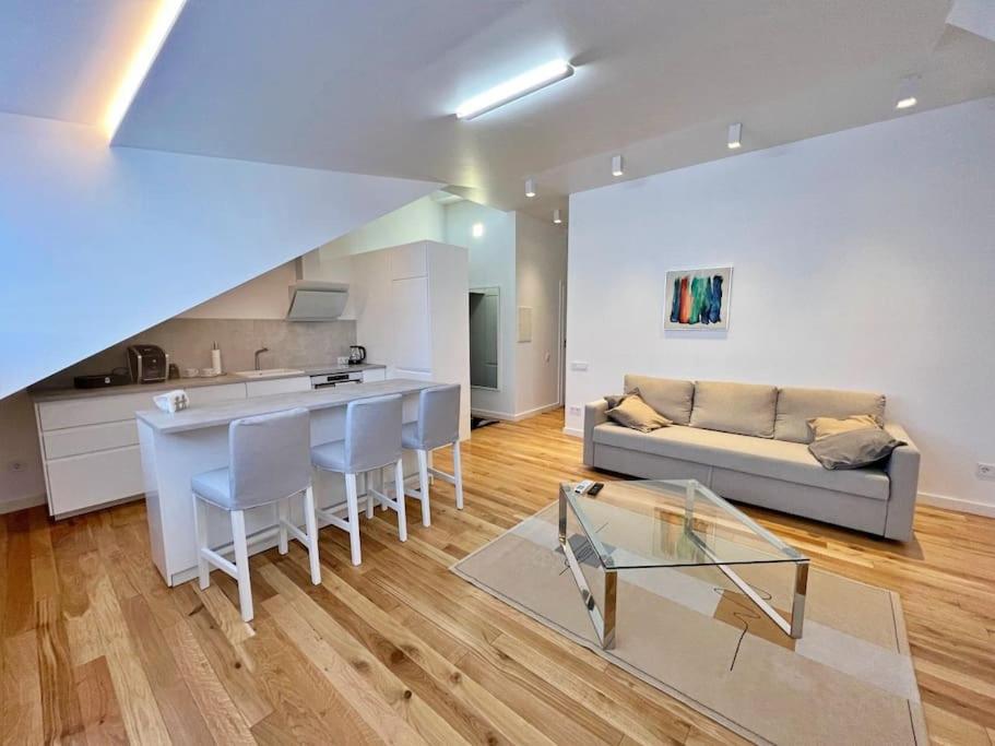 One-Bedroom Apartment - Photo 19