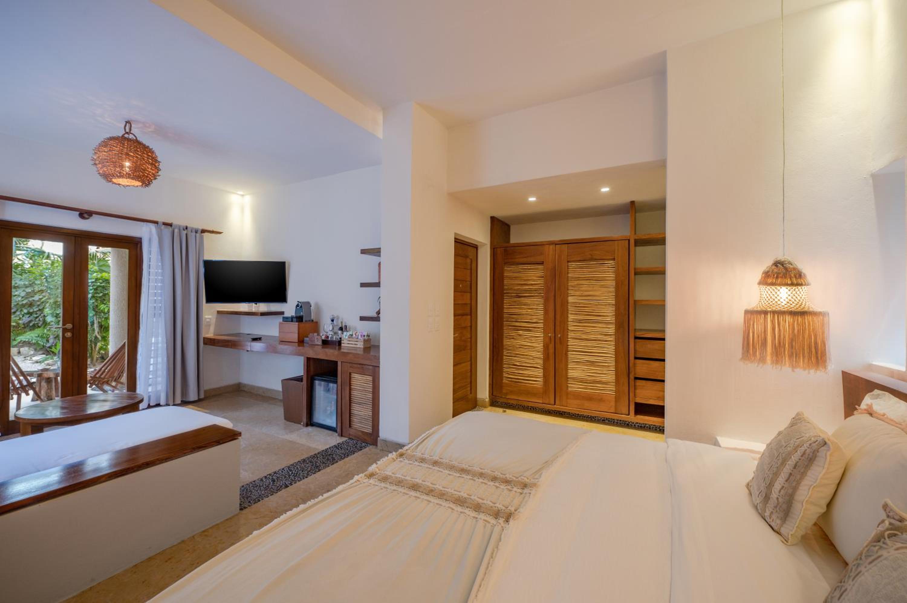 Deluxe Double Room with Sea View