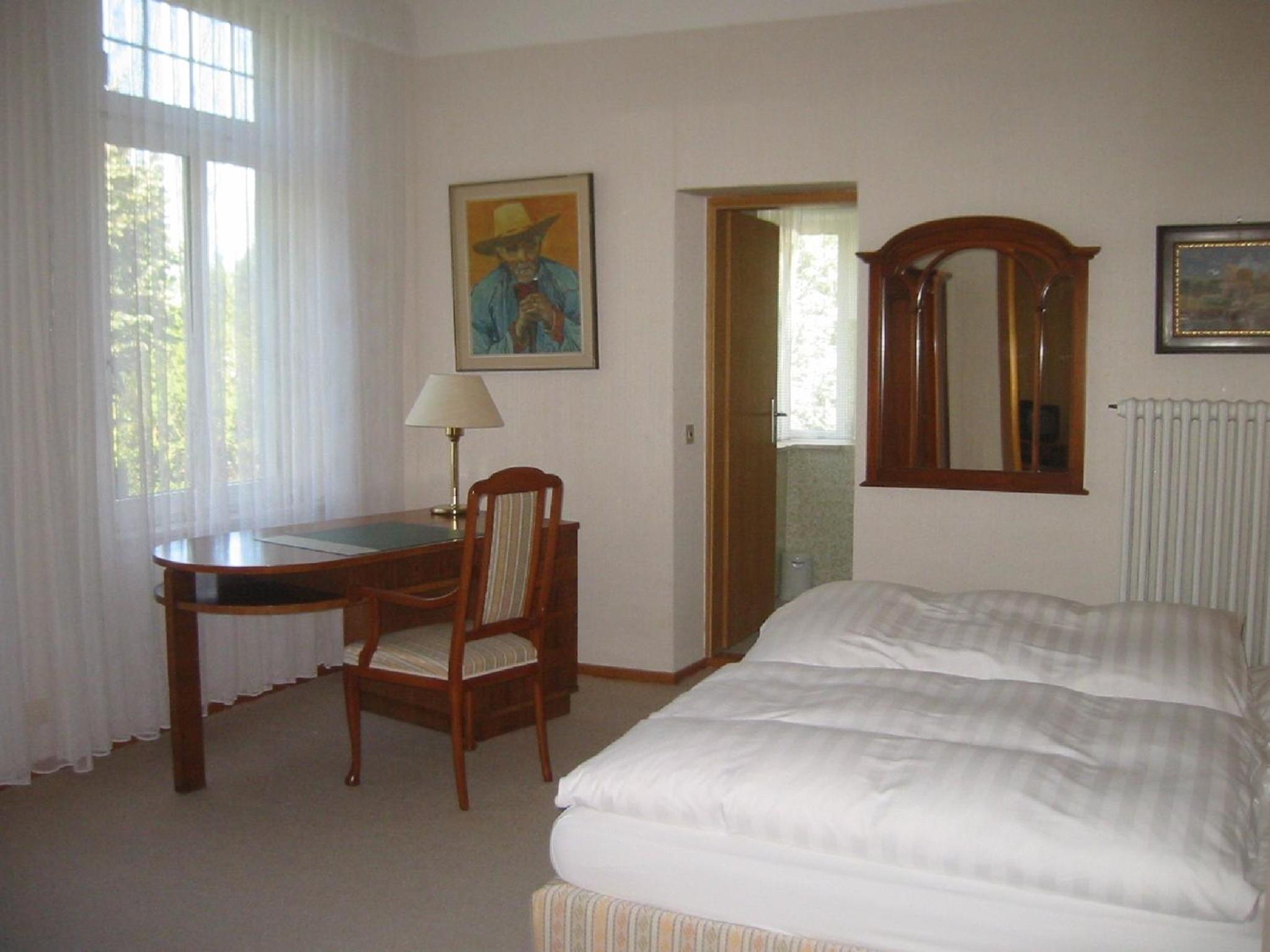 Large Double Room photo 2