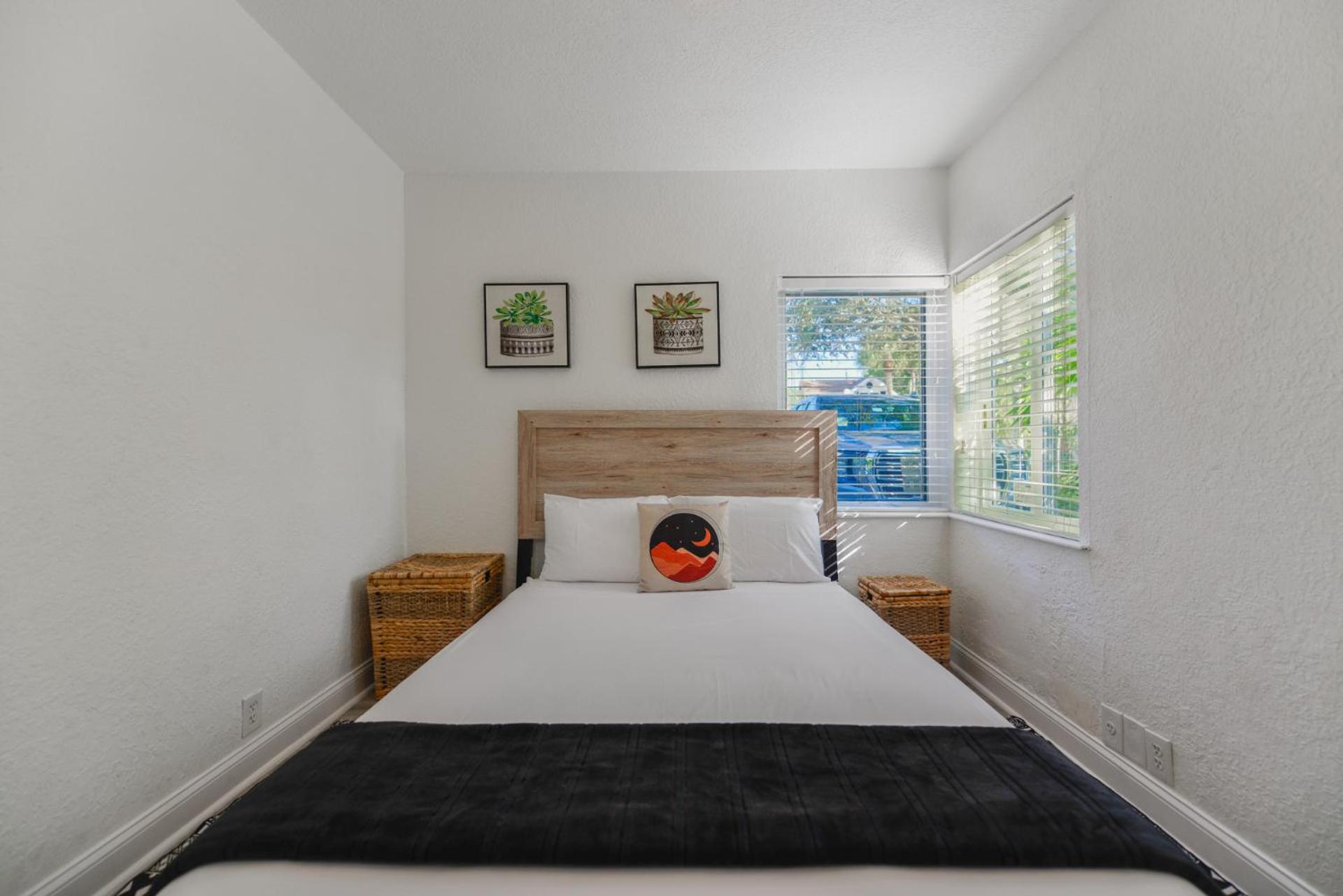 Two-Bedroom Apartment - Photo 17