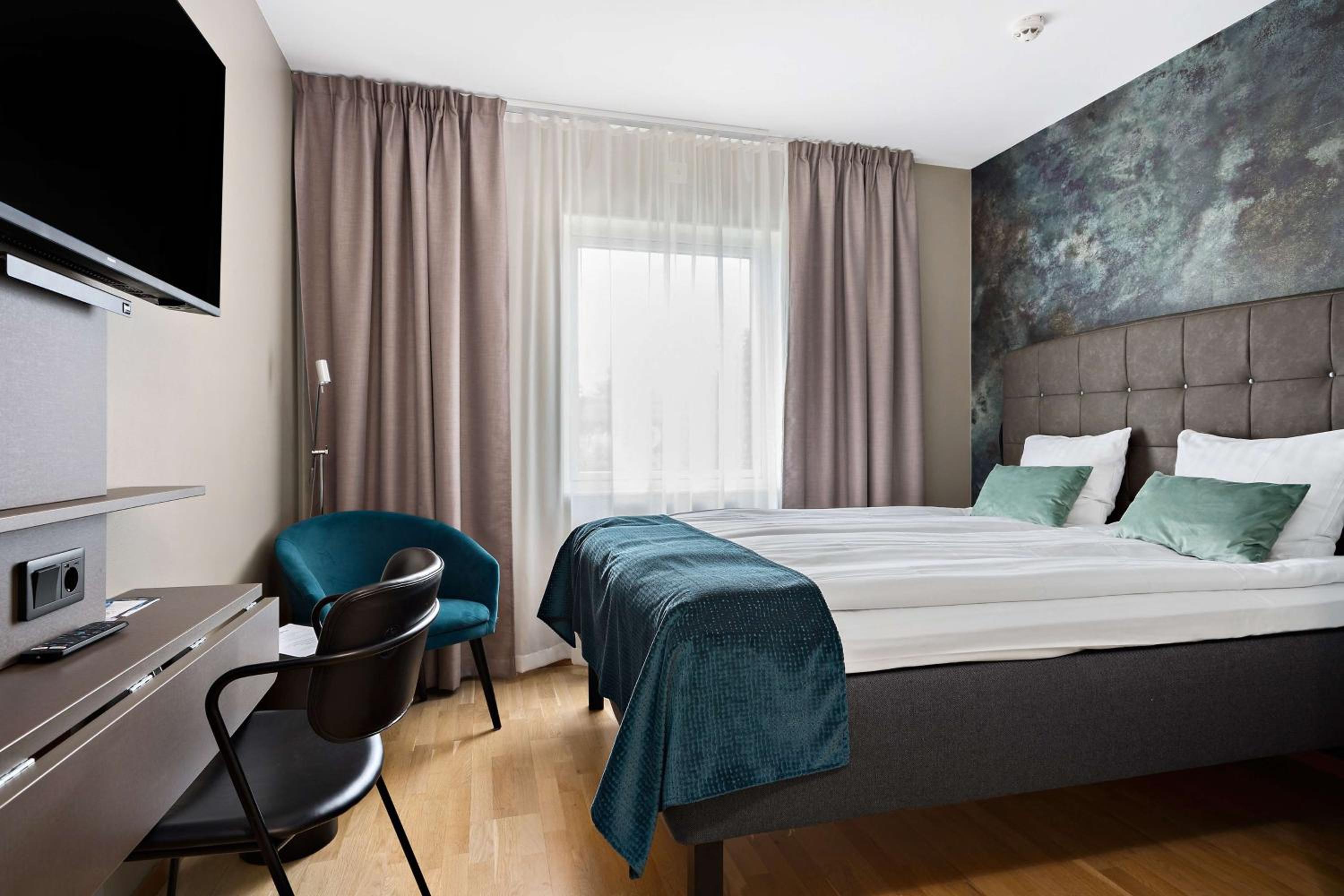Standard Queen Room - Photo 1
