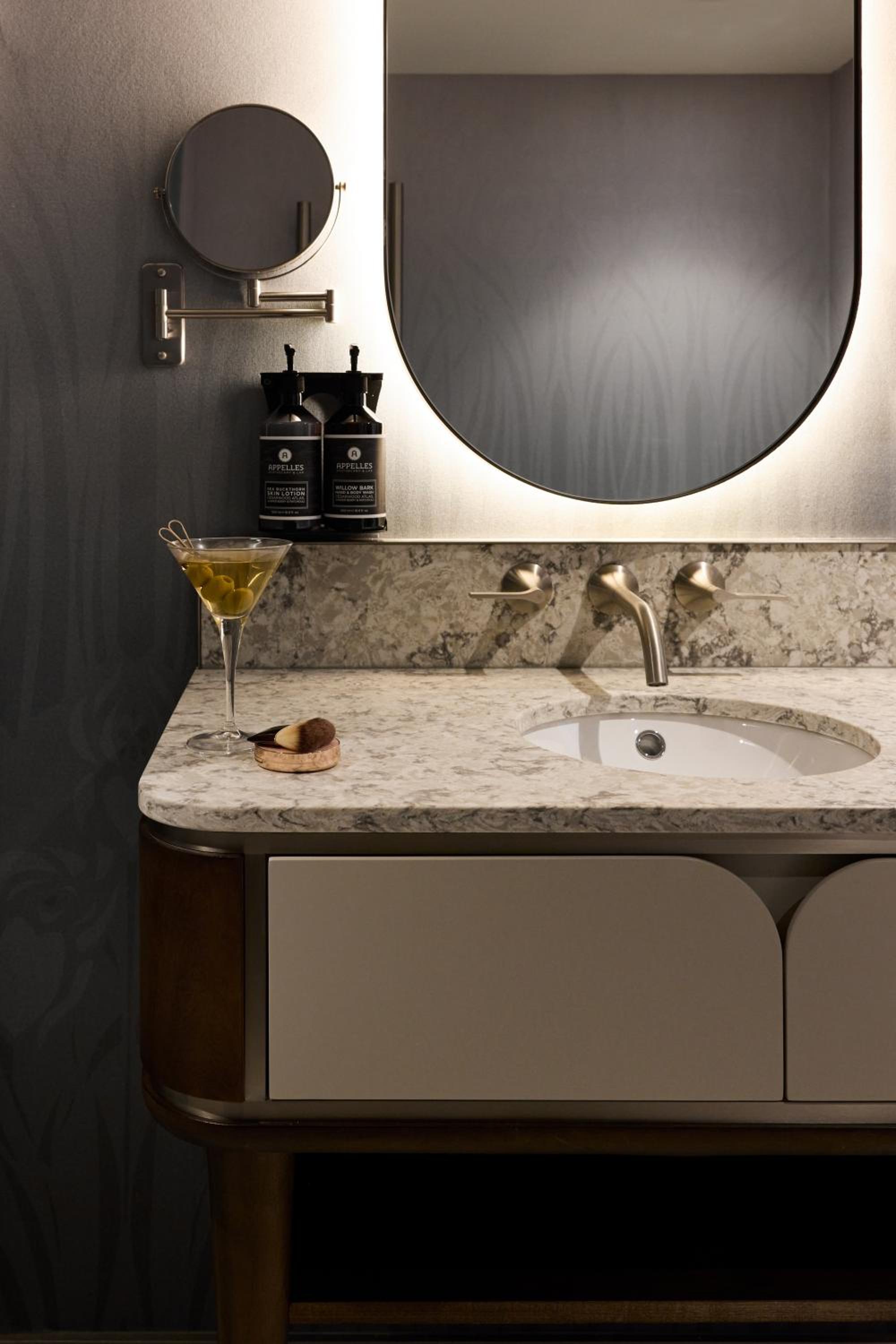 New York Style' Loft Suite with King Bed - Photo 5