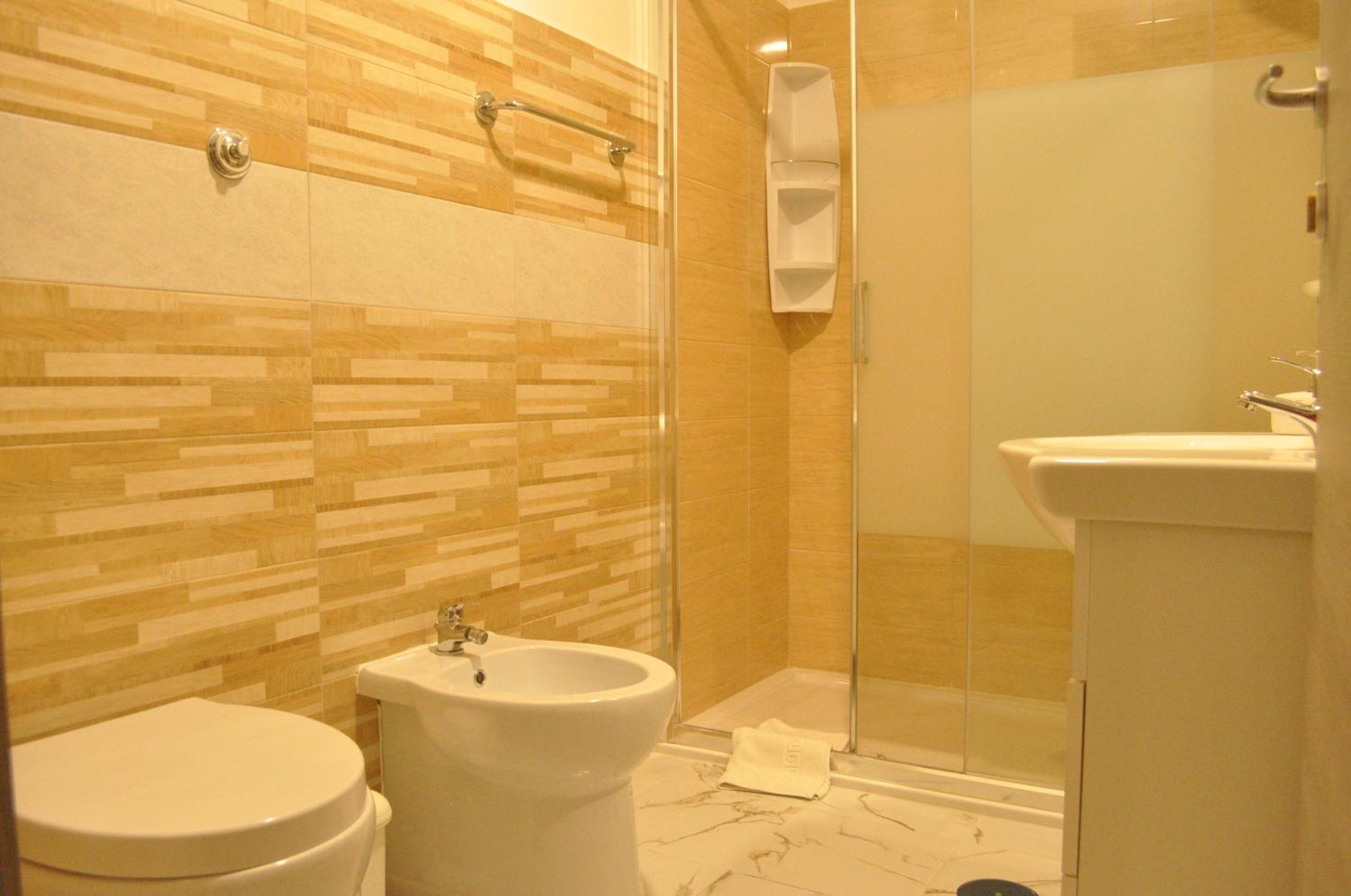 Quadruple Room with Bathroom photo 3