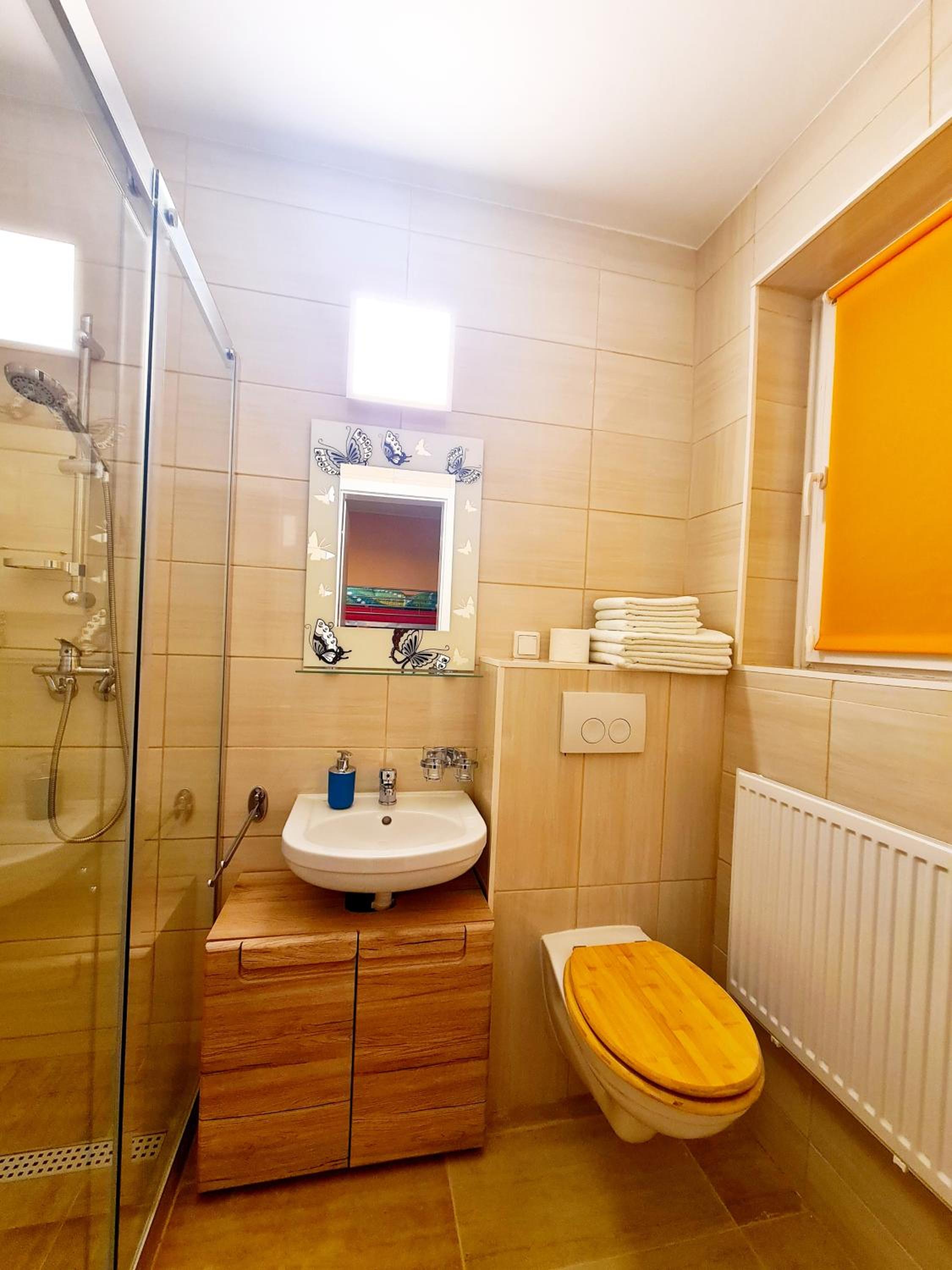 Superior Triple Room - Photo 10