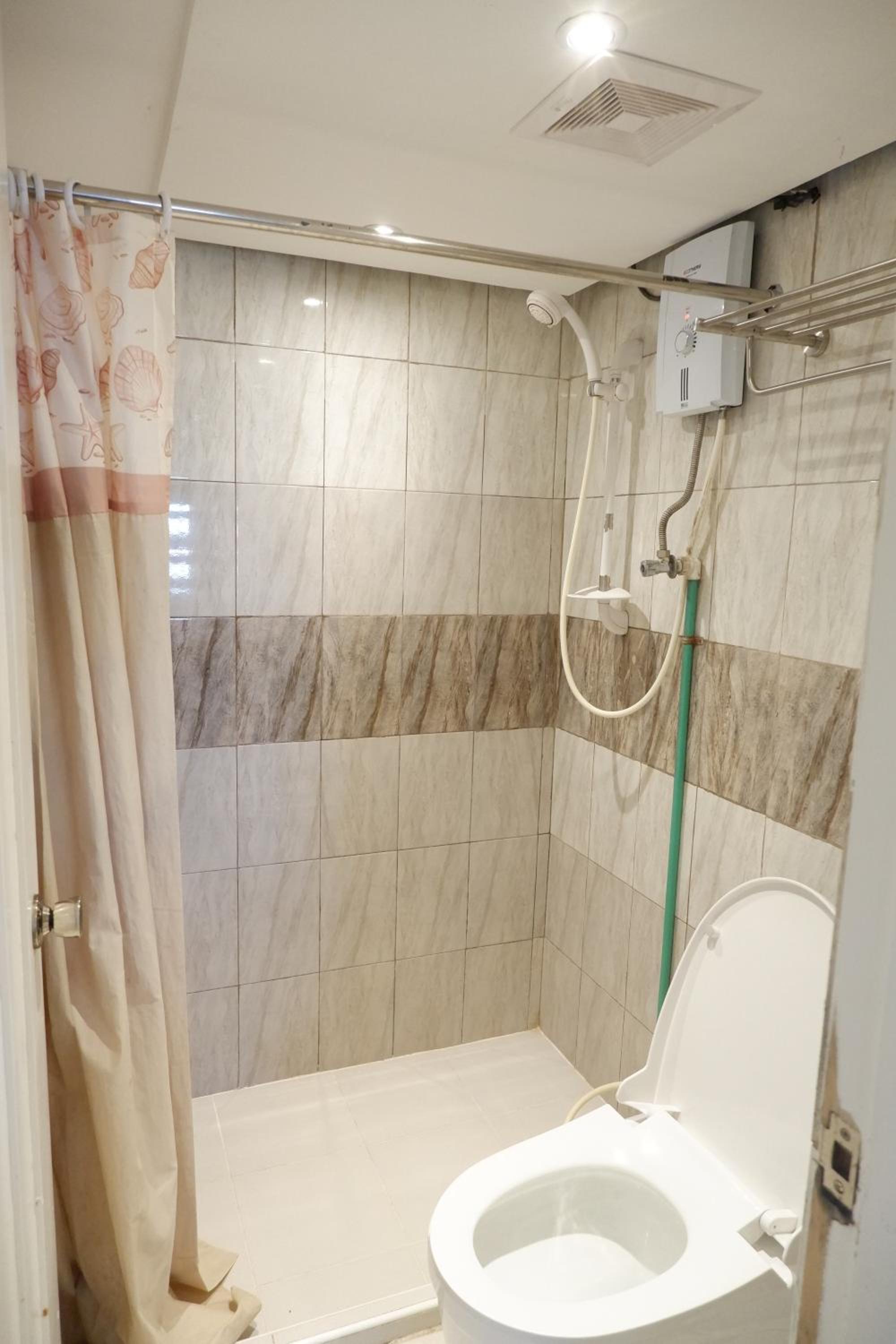 Deluxe Twin Room - Photo 8