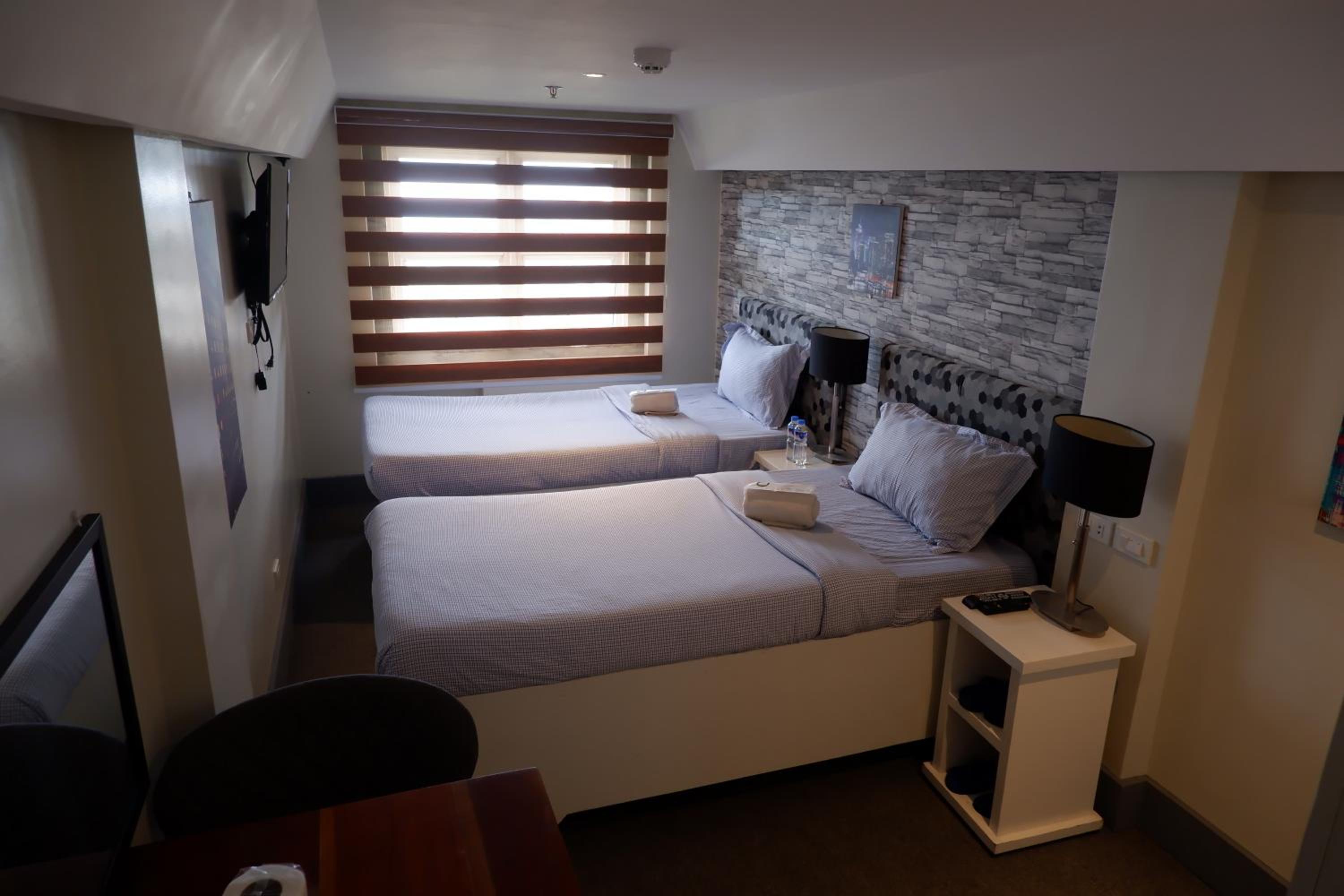 Deluxe Twin Room - Photo 1