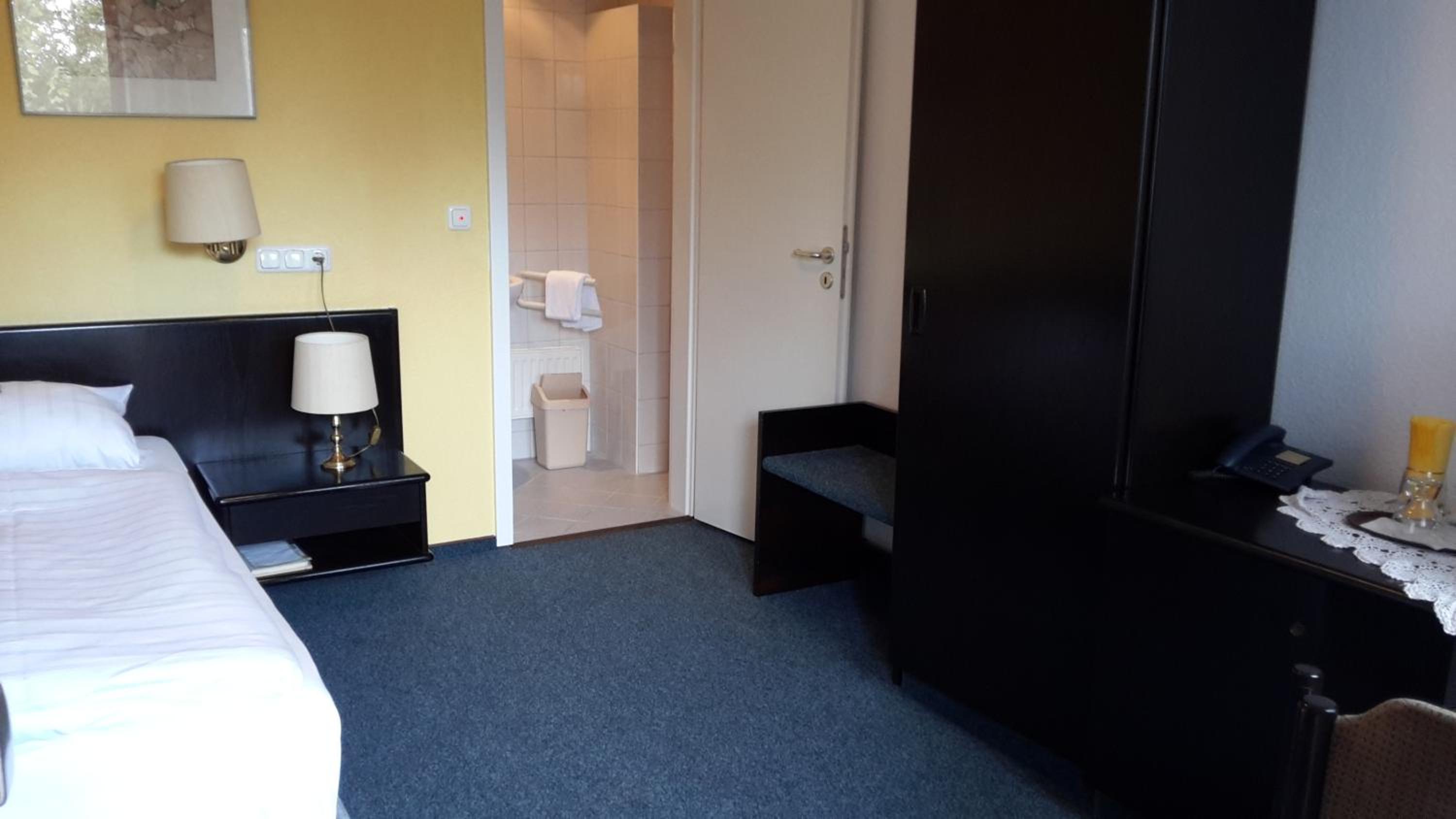 Single Room
