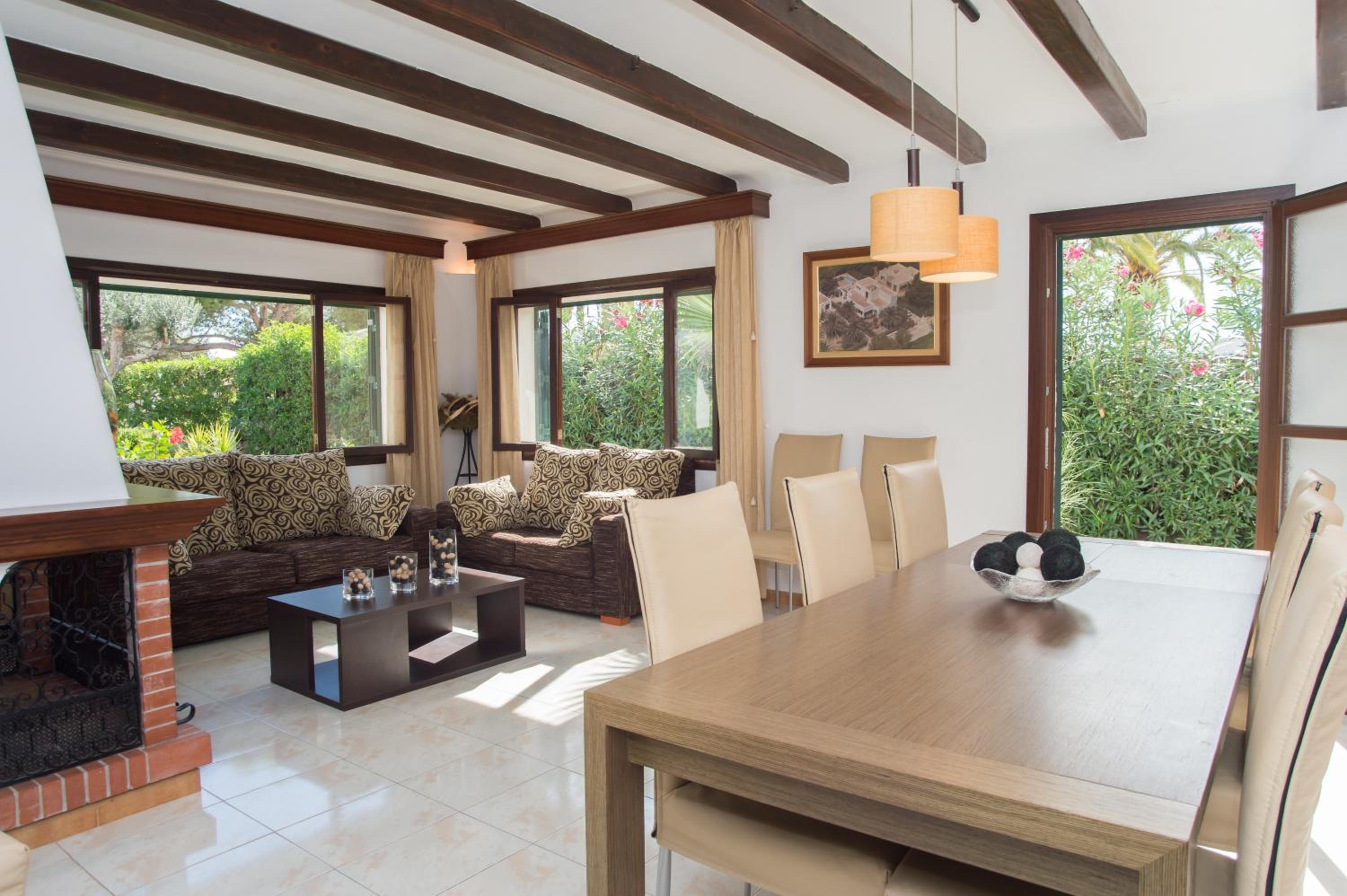 Casa de cinco habitaciones