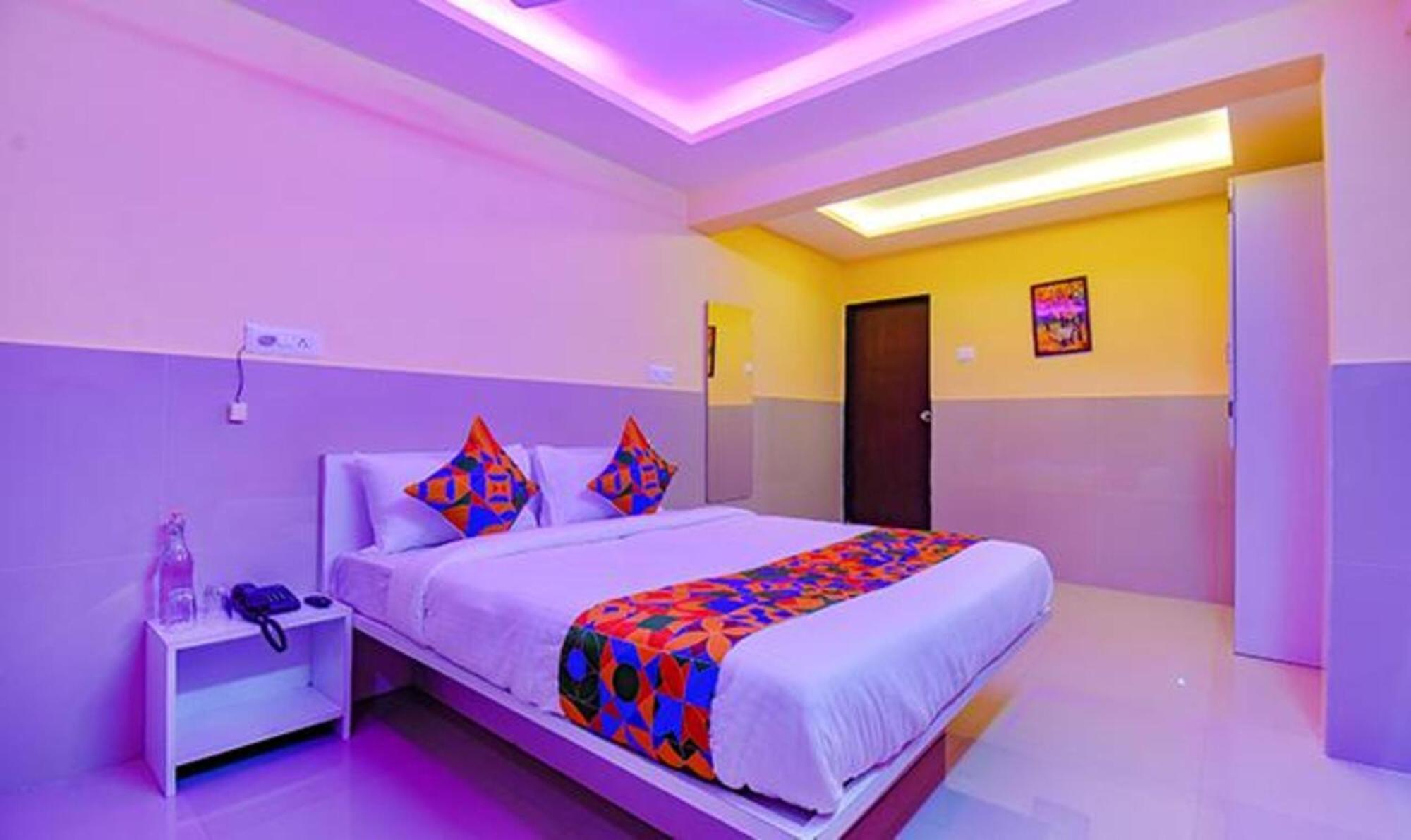 Deluxe Room - Photo 1
