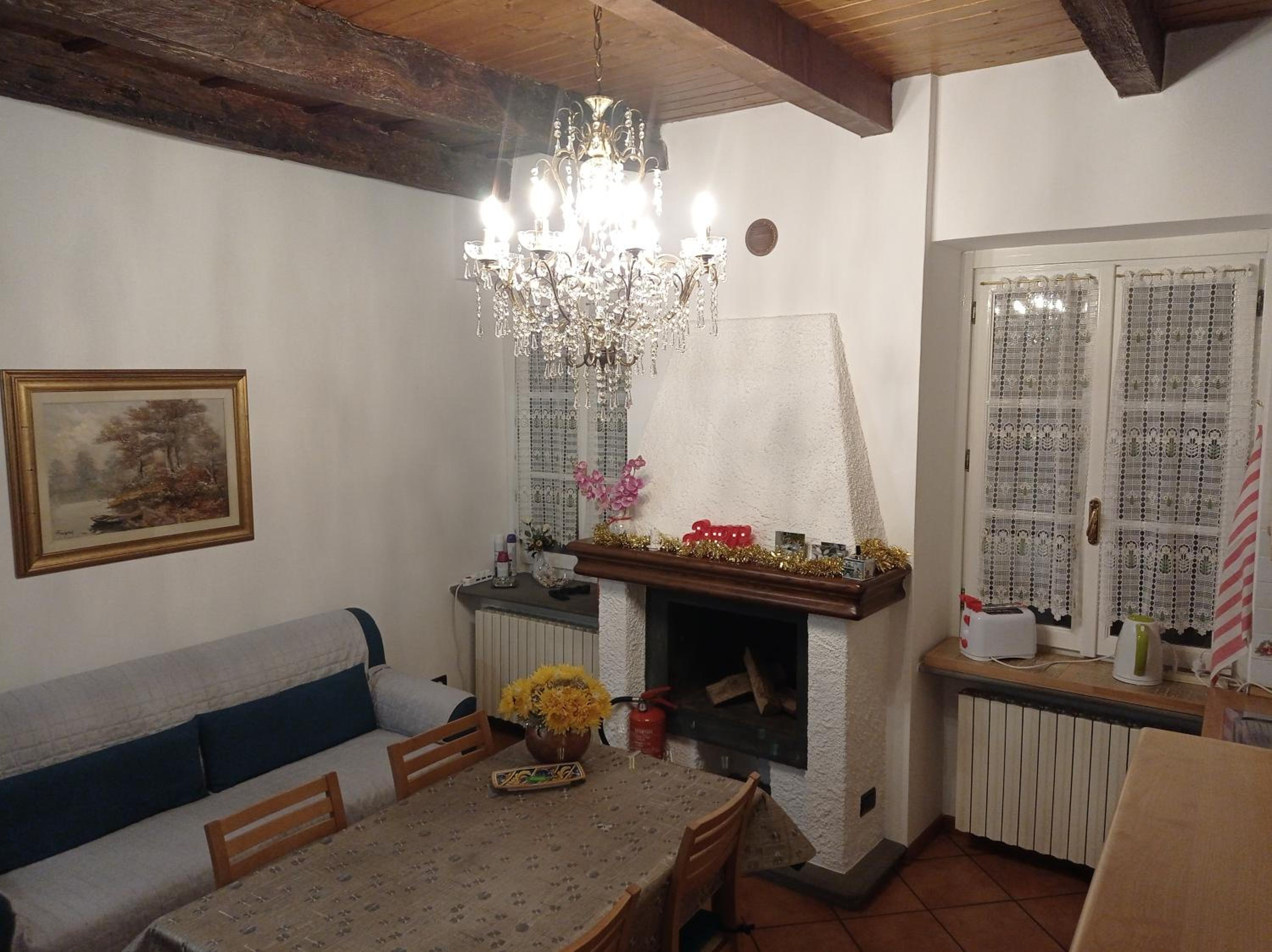 Two-Bedroom House - Photo 38