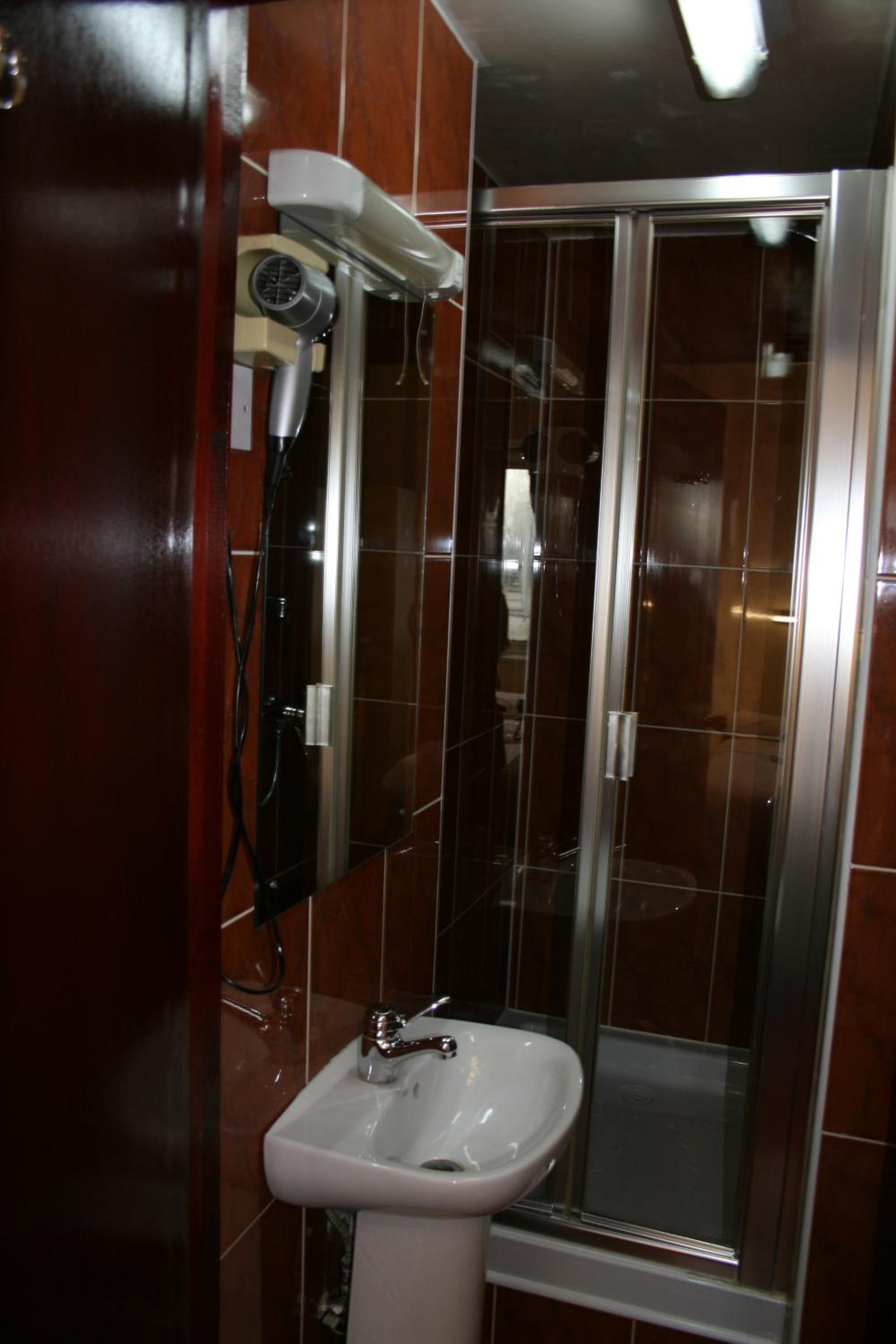 Quadruple Room photo 3