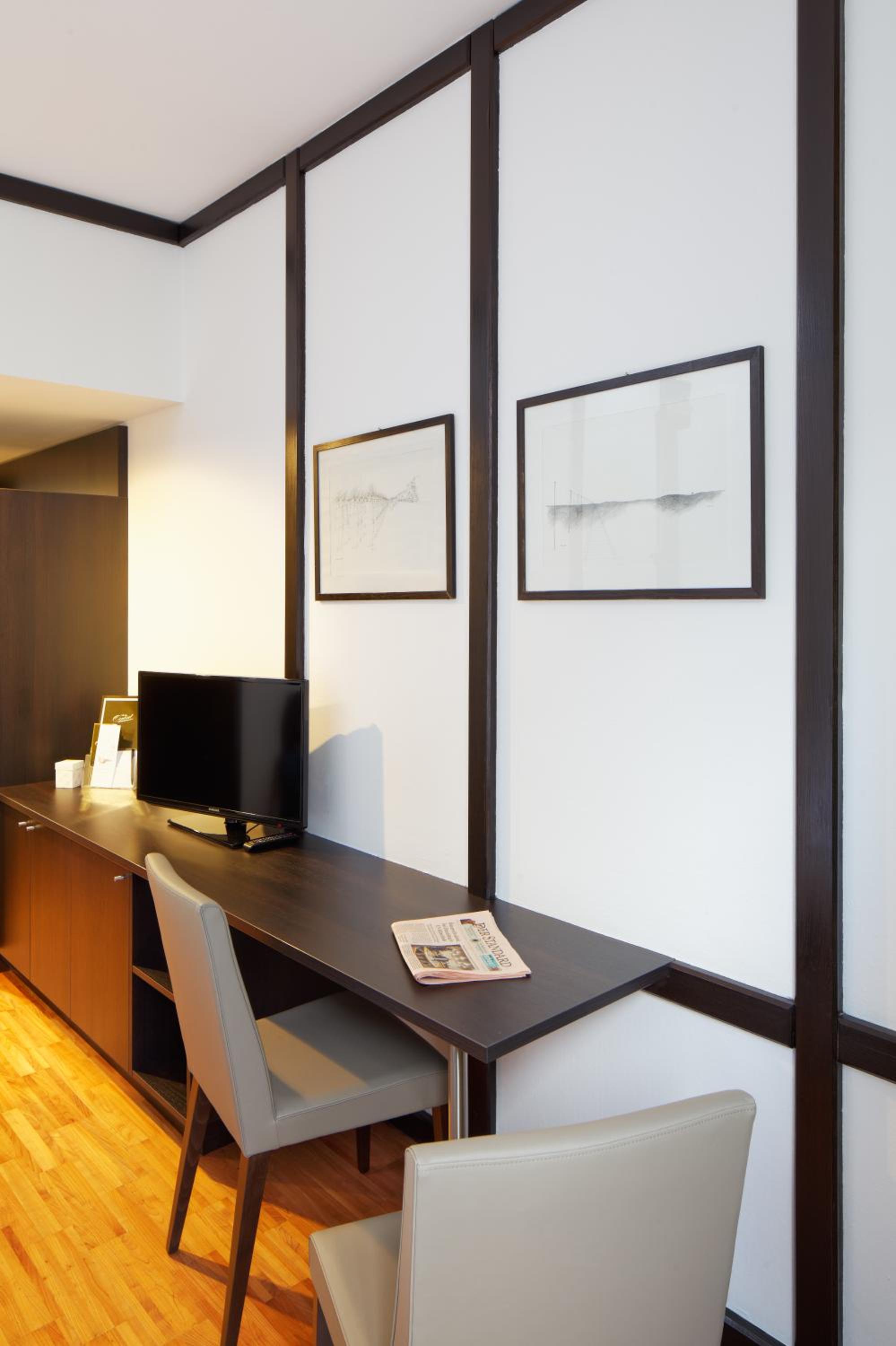 Standard Twin Room - Photo 2