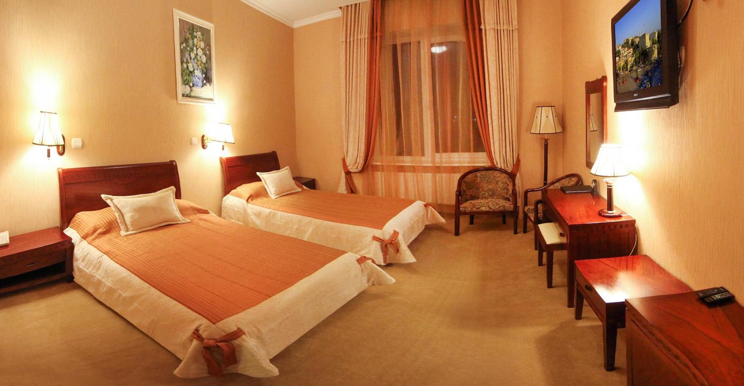 Double or Twin Room photo 2