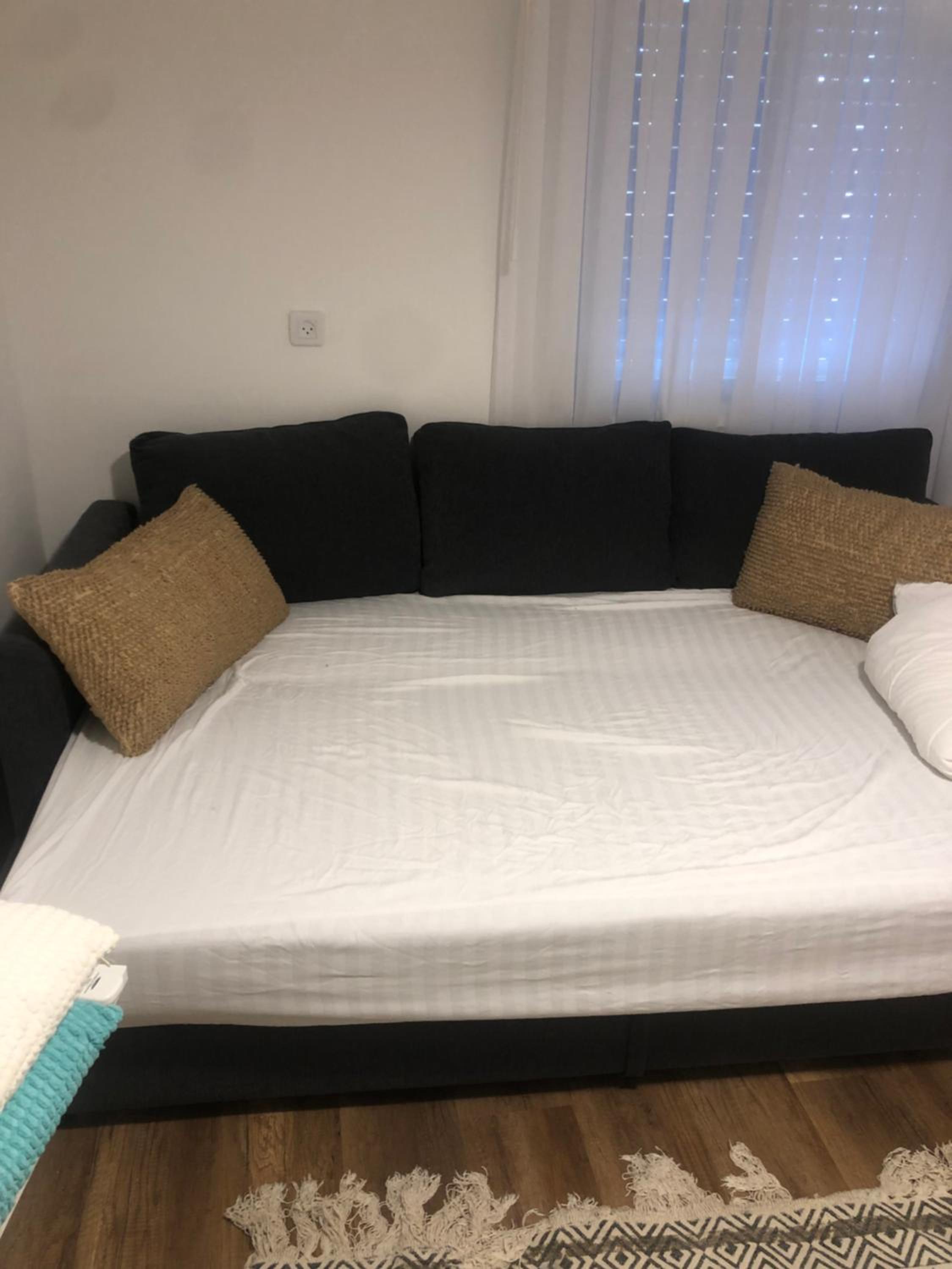 Two-Bedroom Apartment - Photo 15