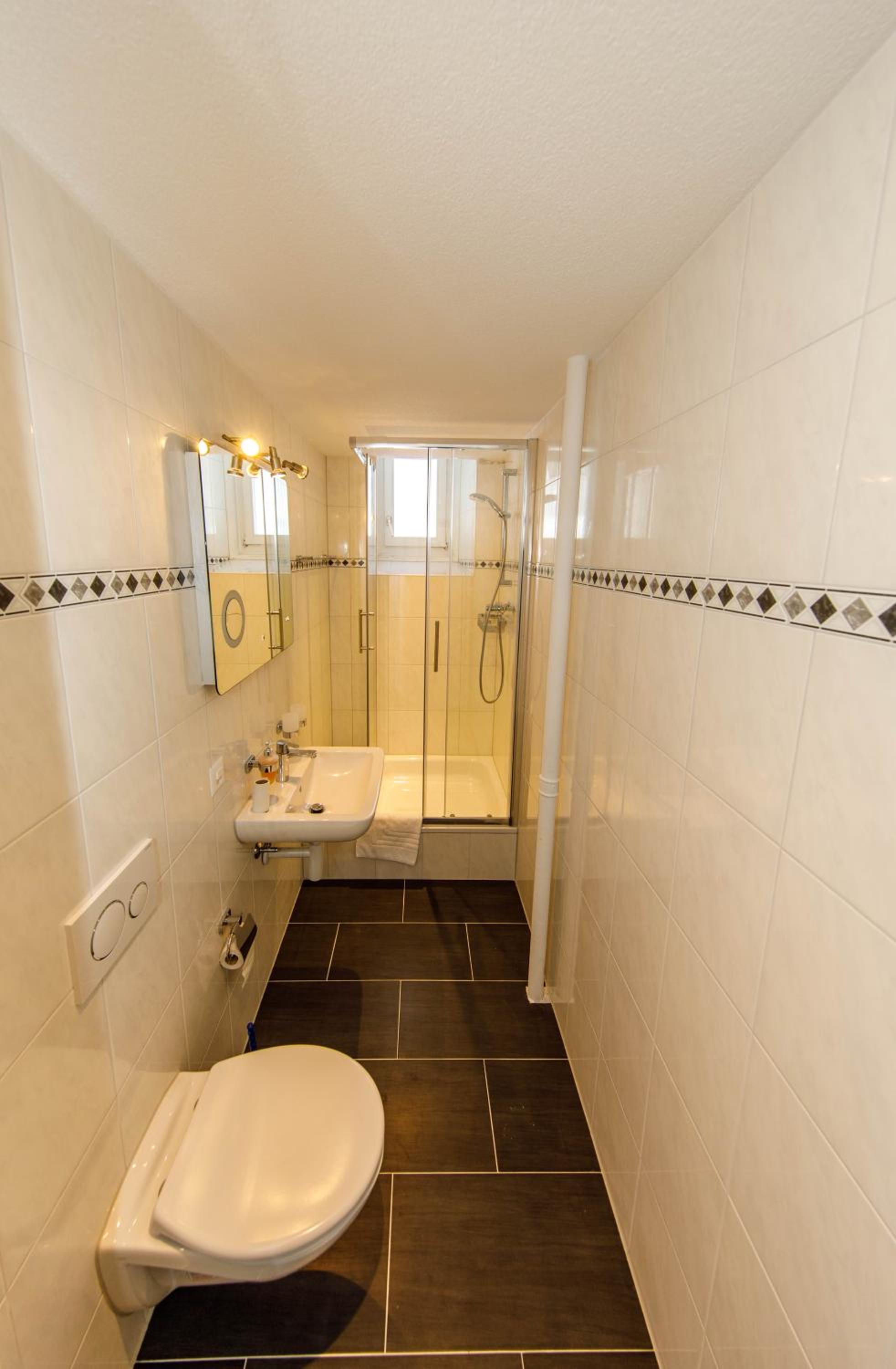 Quadruple Room with Shared Bathroom