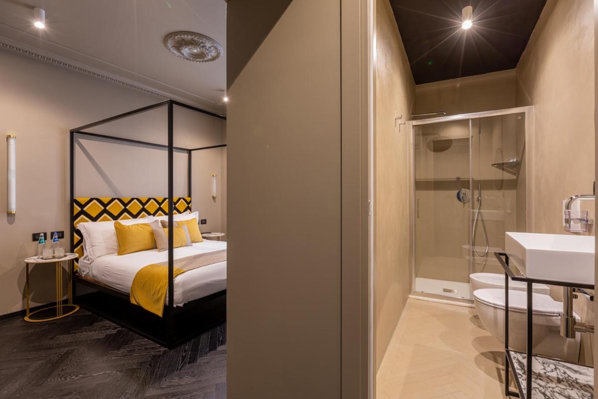 Deluxe Double Room photo 3
