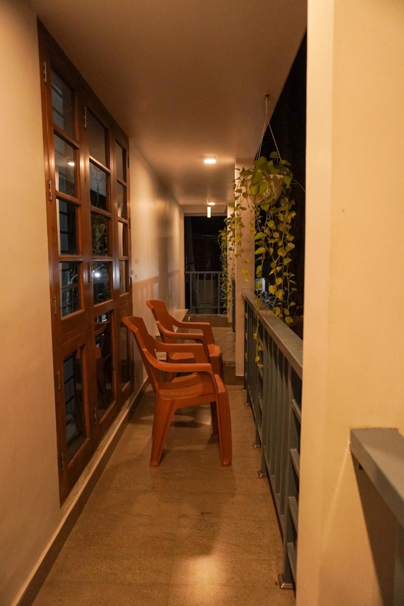 Double Room with Balcony photo 3