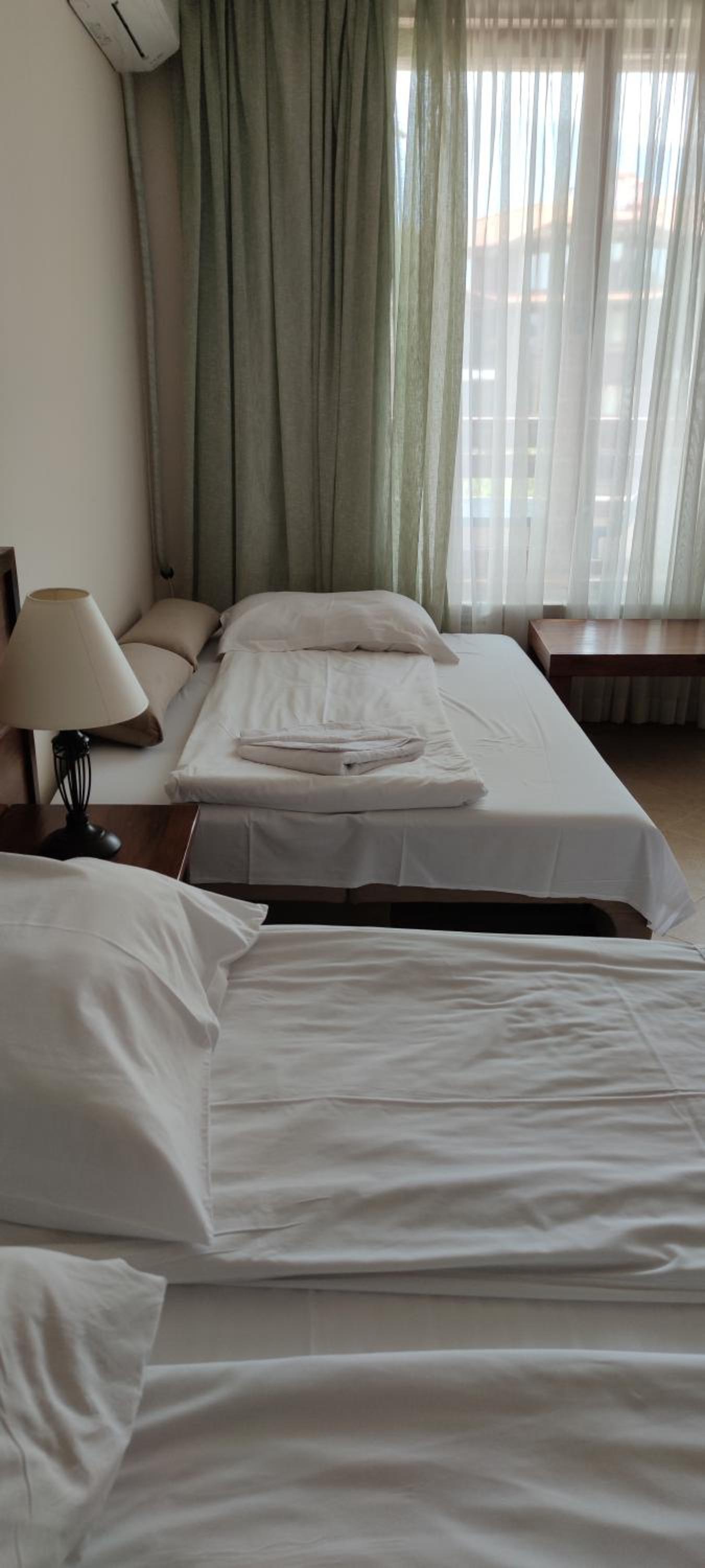 One-Bedroom Apartment - Photo 6