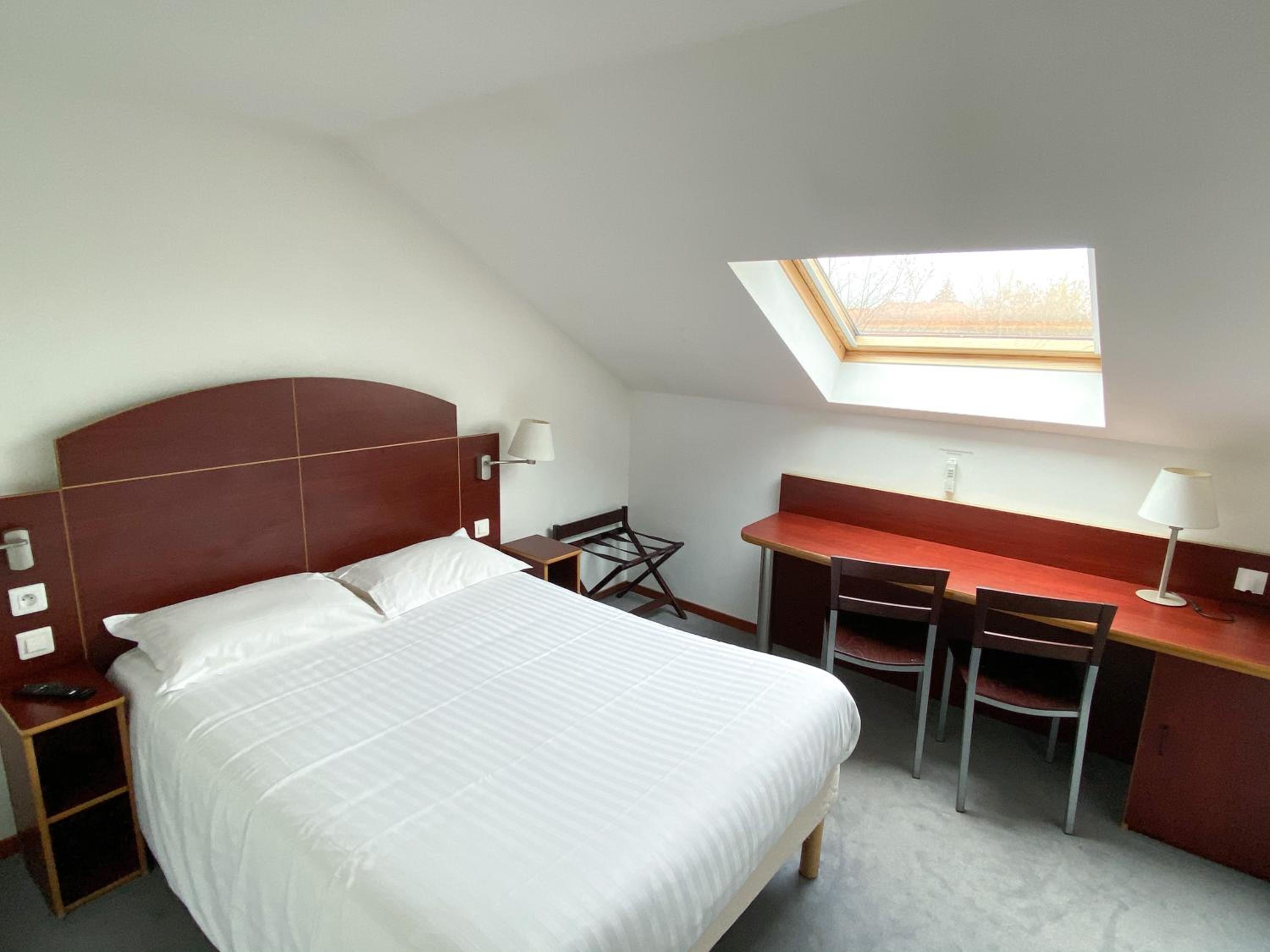 Superior Double Room - Photo 3